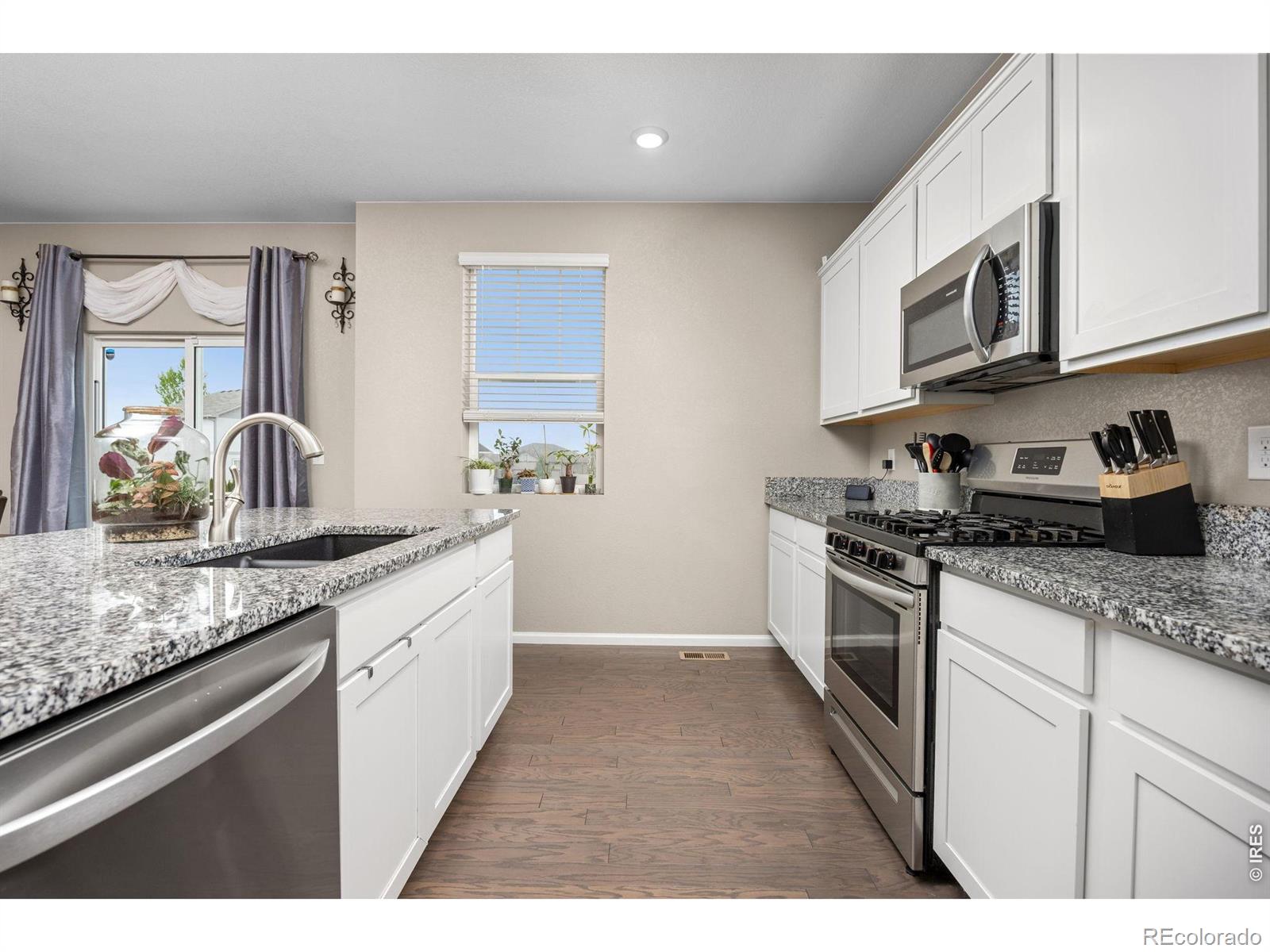MLS Image #11 for 5400  silverleaf avenue,firestone, Colorado