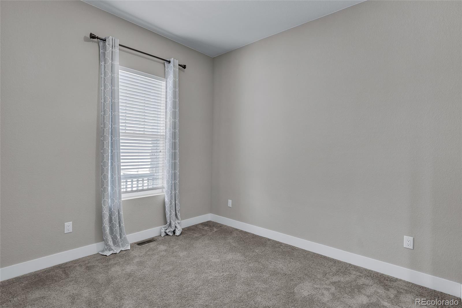 MLS Image #19 for 7930 s flat rock way,aurora, Colorado
