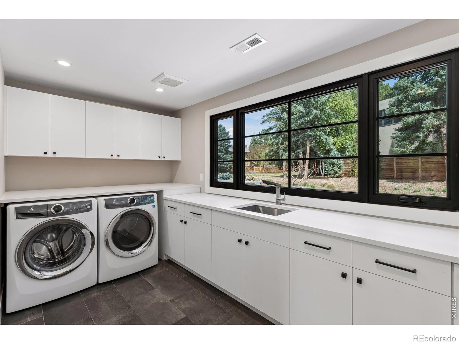 MLS Image #38 for 7096  indian peaks trail,boulder, Colorado