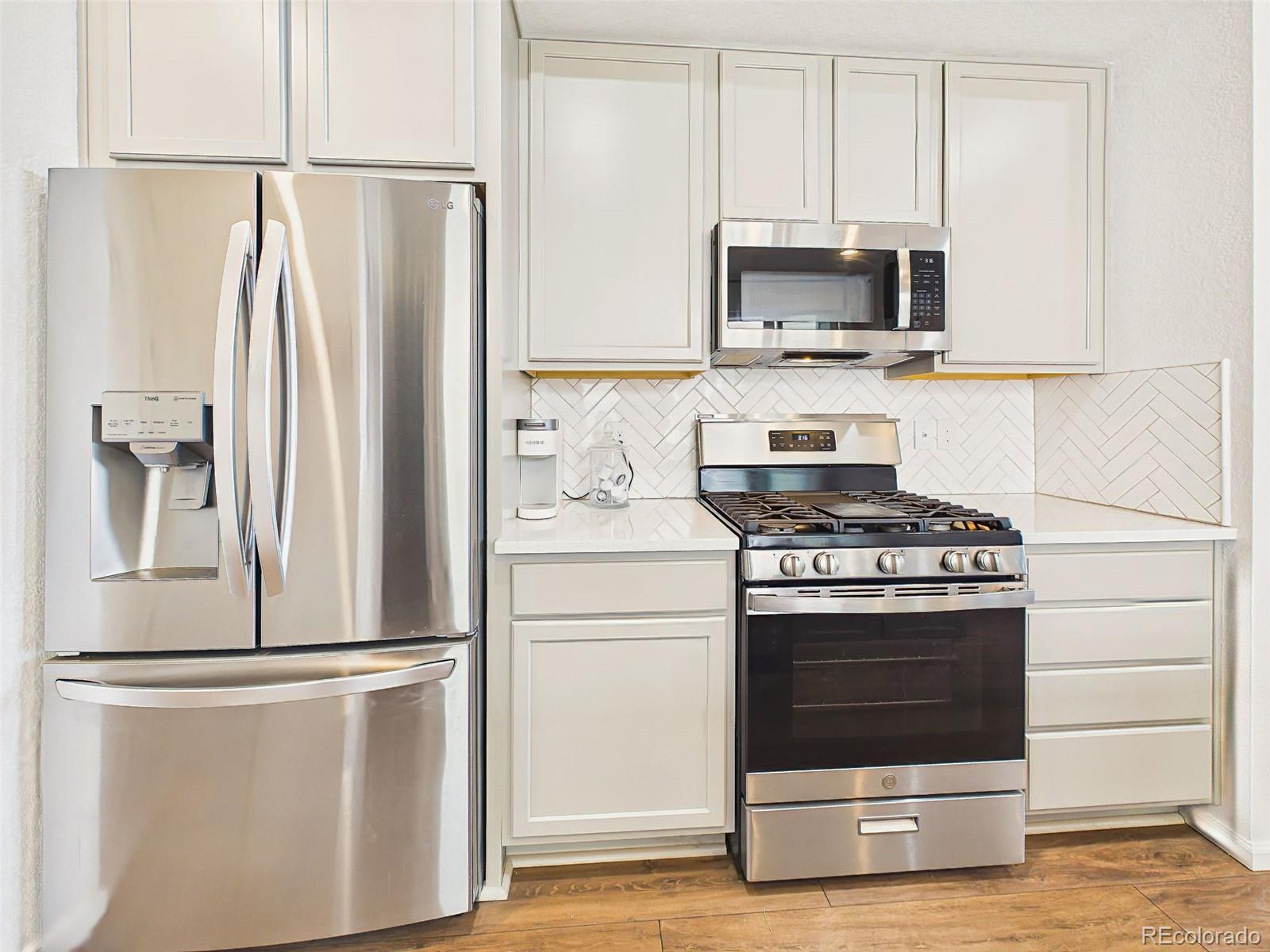 MLS Image #18 for 5047  baseline view,colorado springs, Colorado