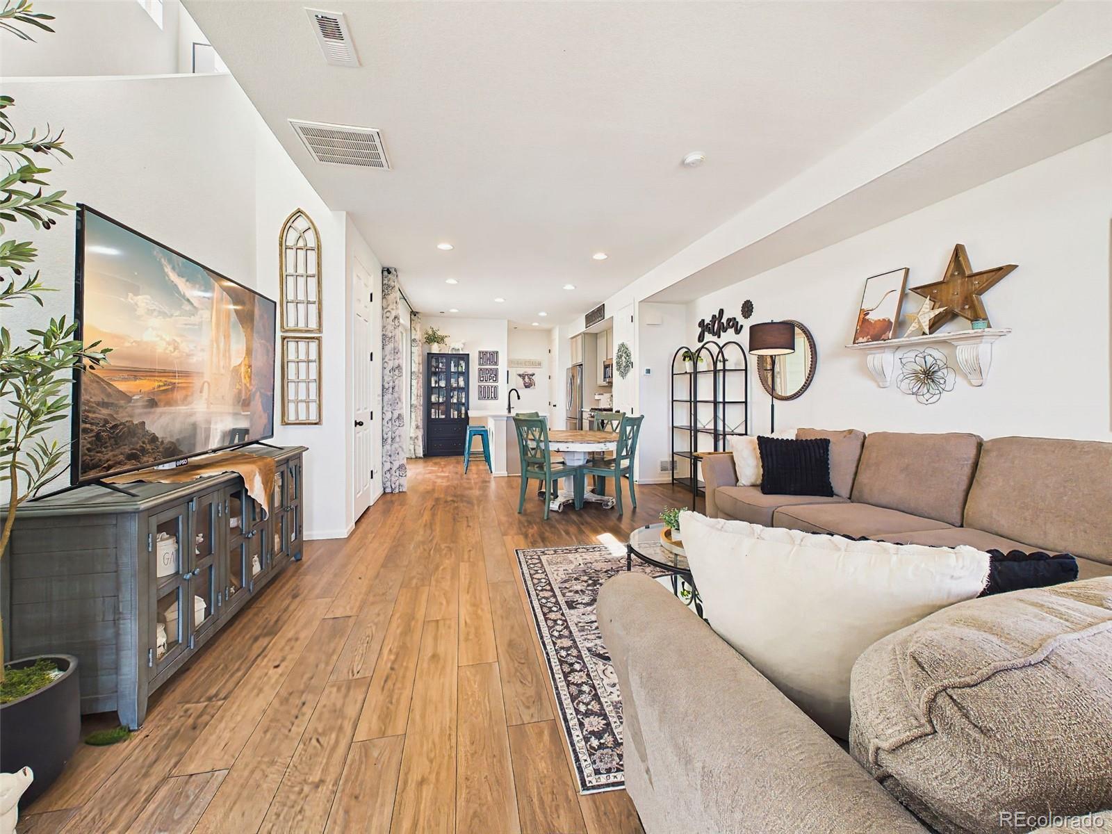 MLS Image #4 for 5047  baseline view,colorado springs, Colorado