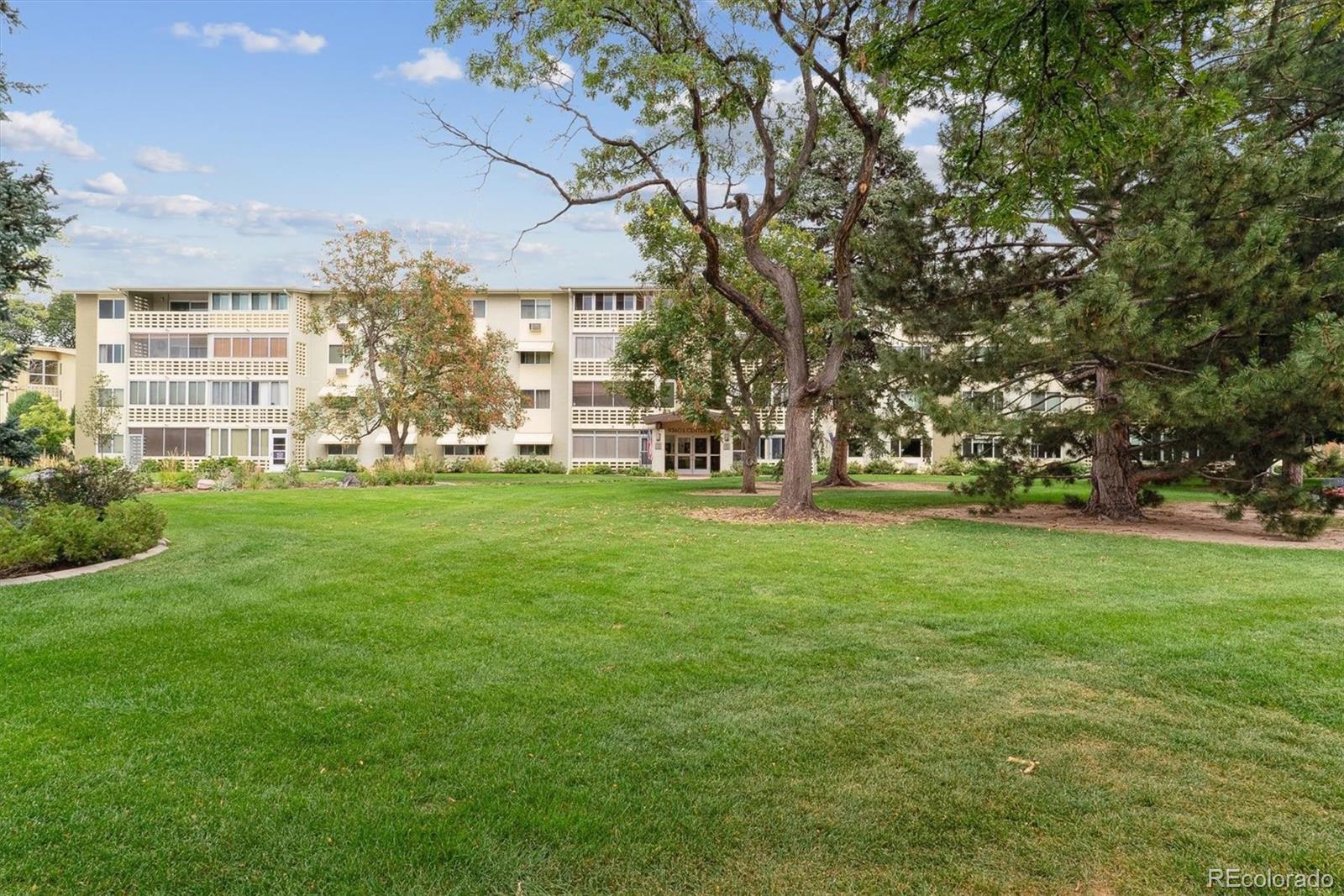 MLS Image #22 for 9360 e center avenue,denver, Colorado