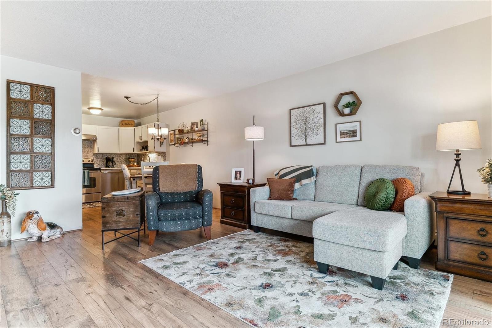MLS Image #7 for 9360 e center avenue,denver, Colorado