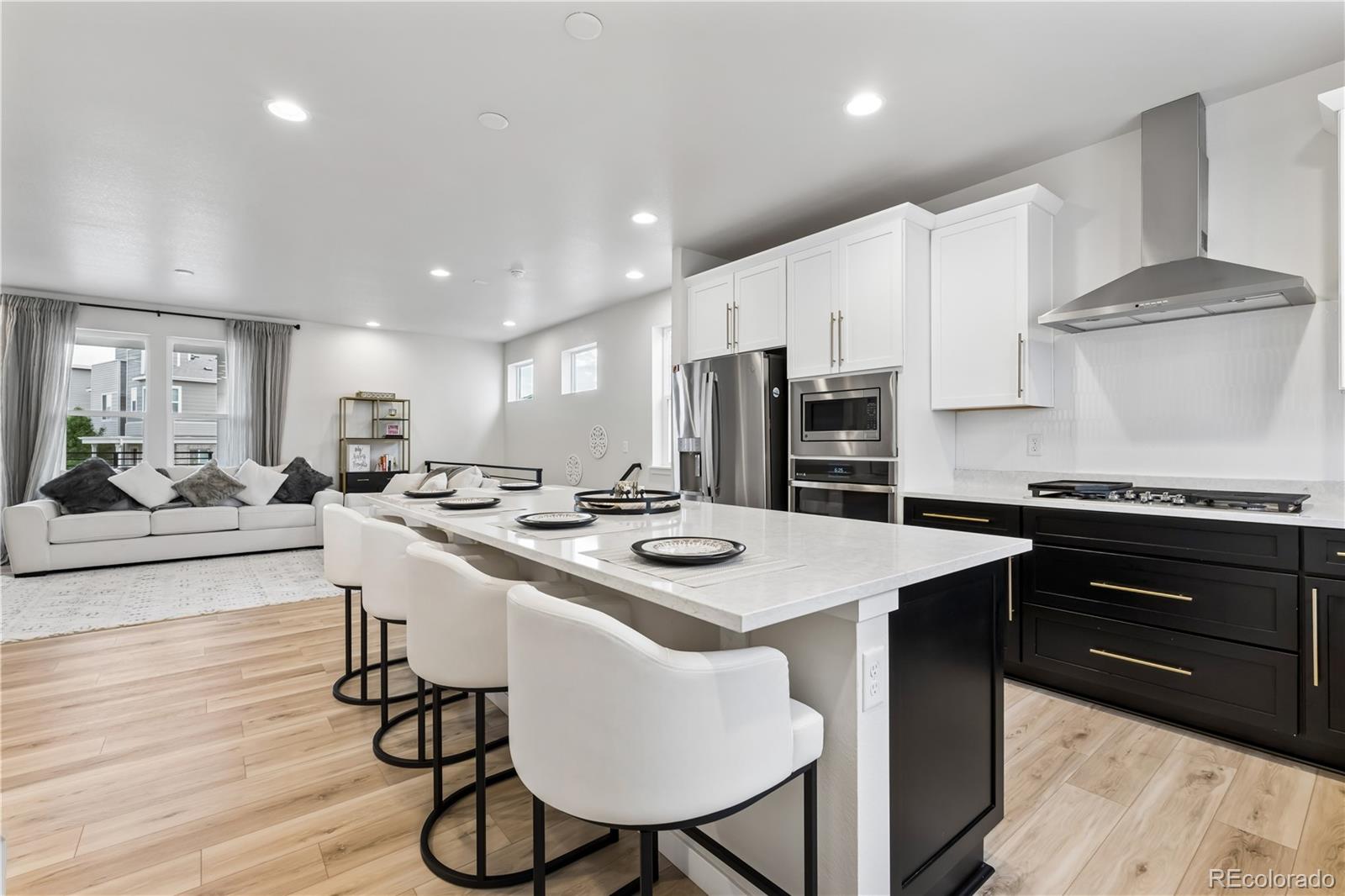 MLS Image #3 for 12374  farmview street,northglenn, Colorado