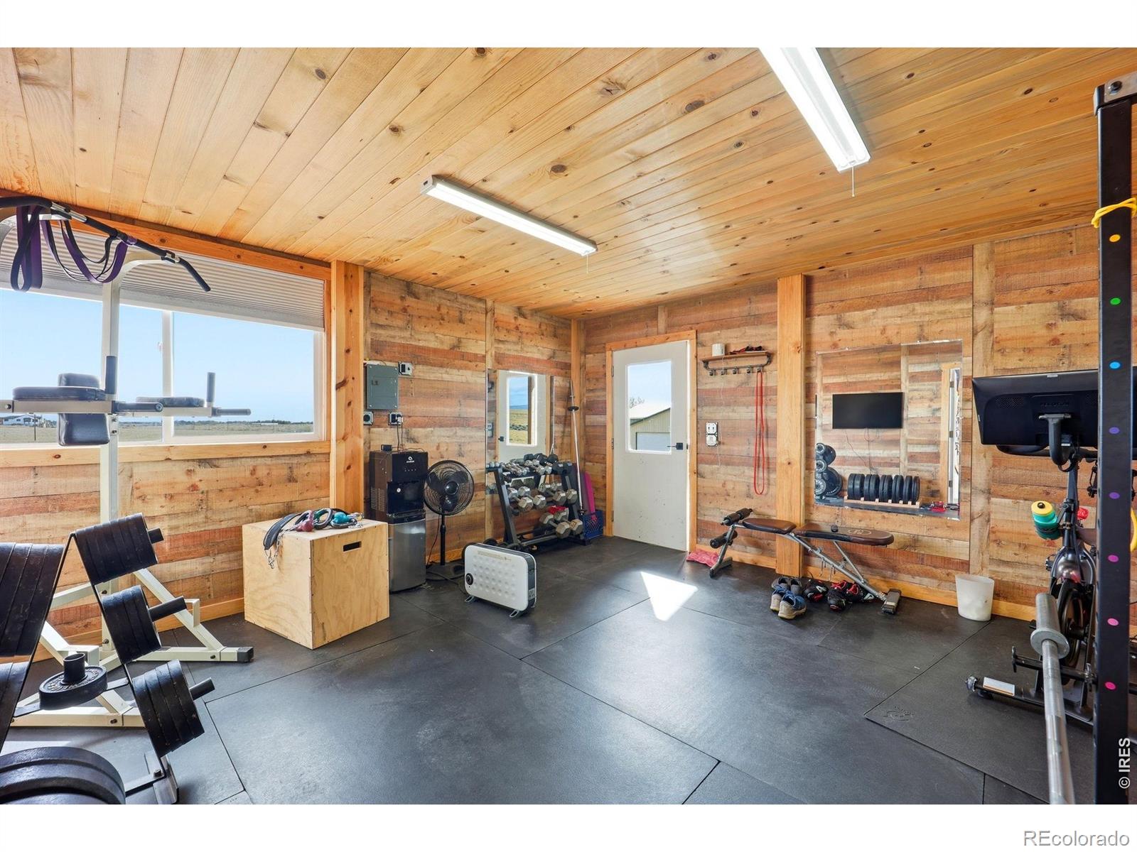 MLS Image #31 for 10320  miners lake road,fort collins, Colorado