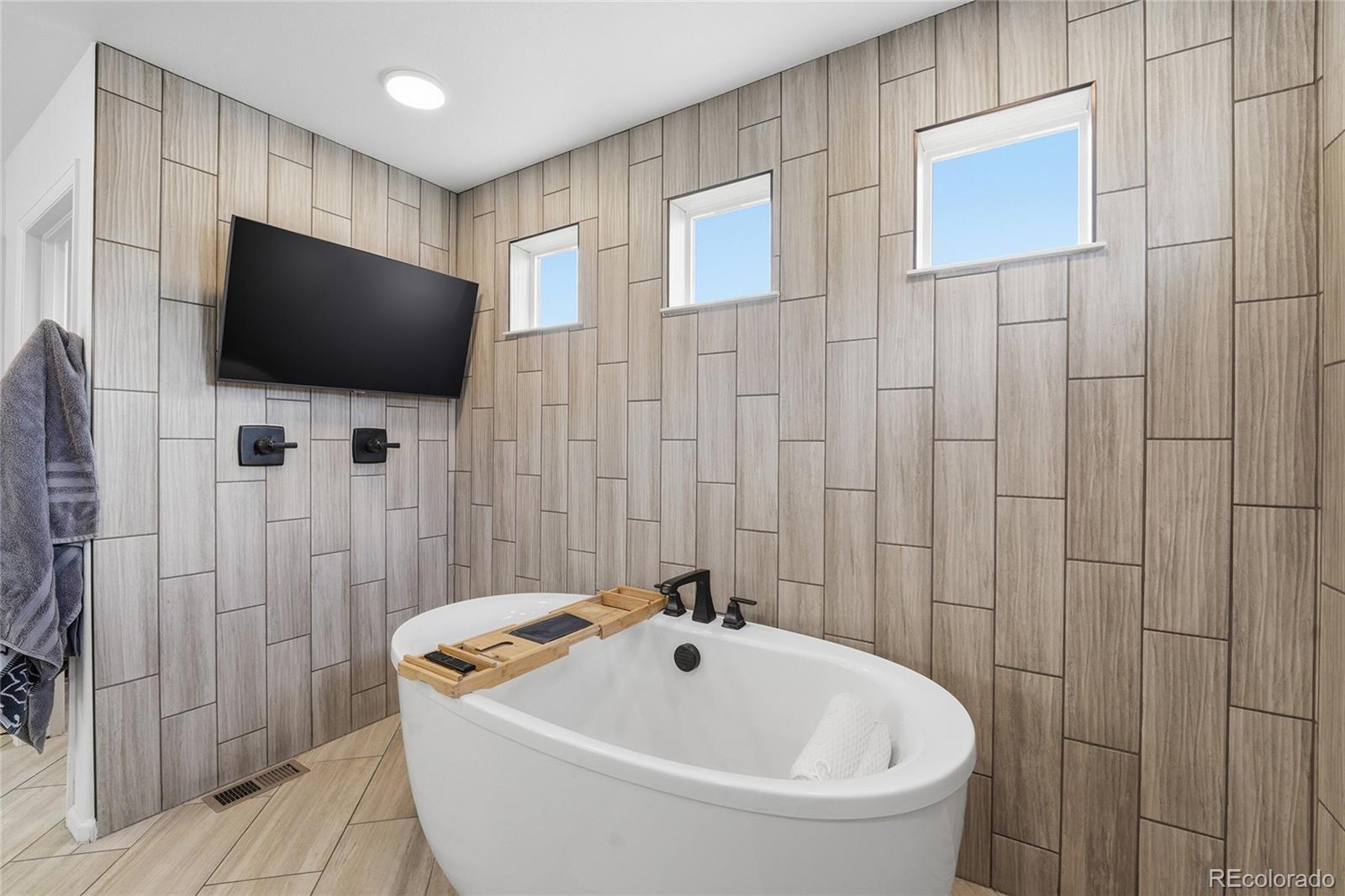 MLS Image #25 for 22268 e 45th place,aurora, Colorado