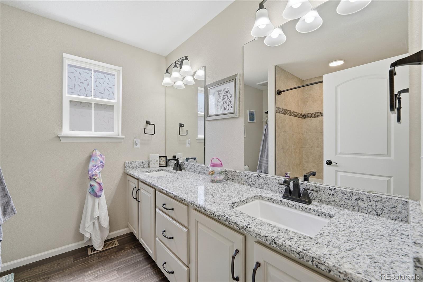 MLS Image #32 for 22268 e 45th place,aurora, Colorado