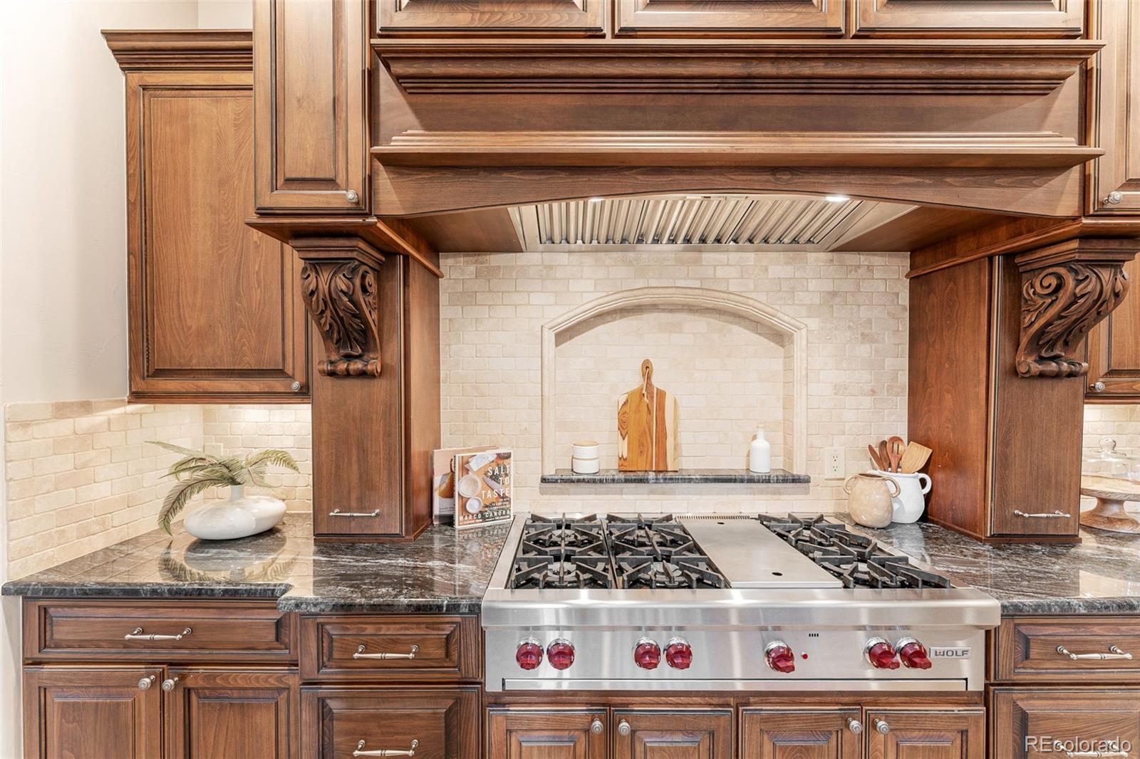 MLS Image #11 for 15  foxtail circle,englewood, Colorado