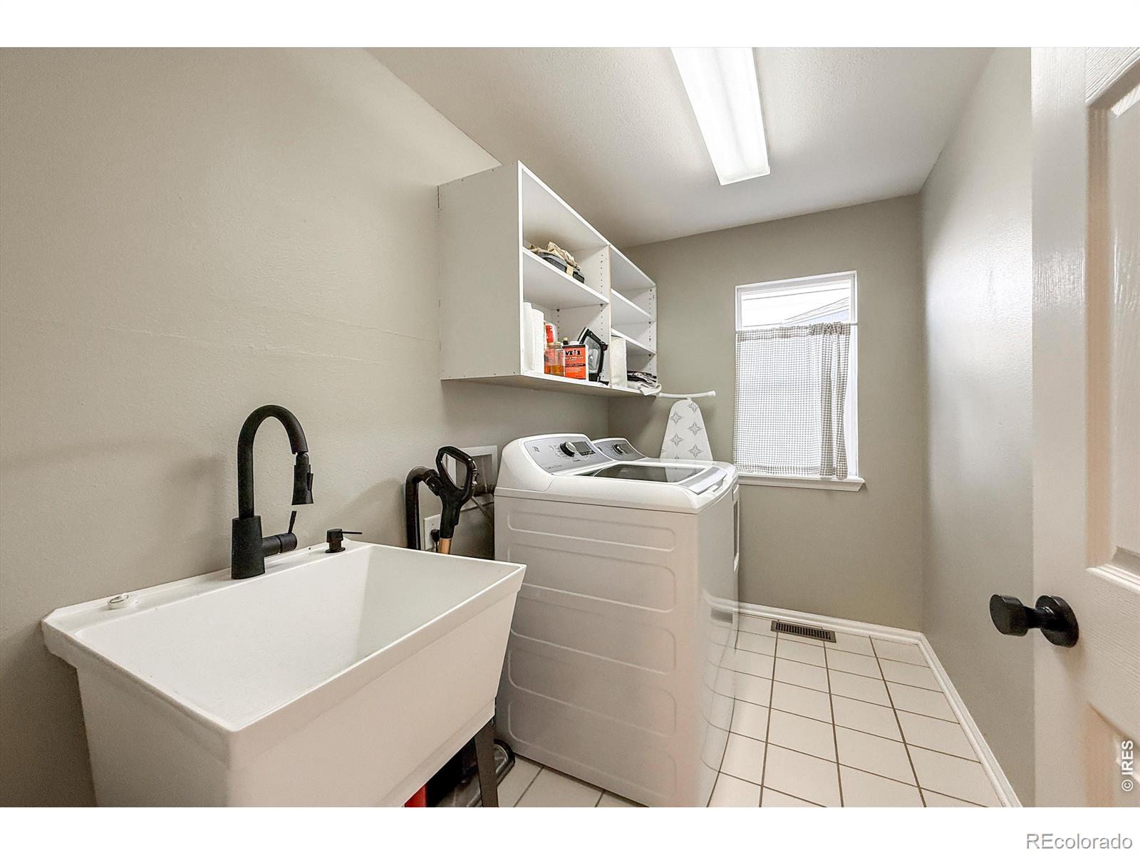 MLS Image #20 for 1233  button rock drive,longmont, Colorado