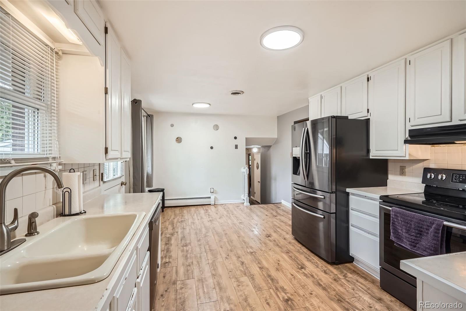 MLS Image #3 for 11290 w 77th drive,arvada, Colorado