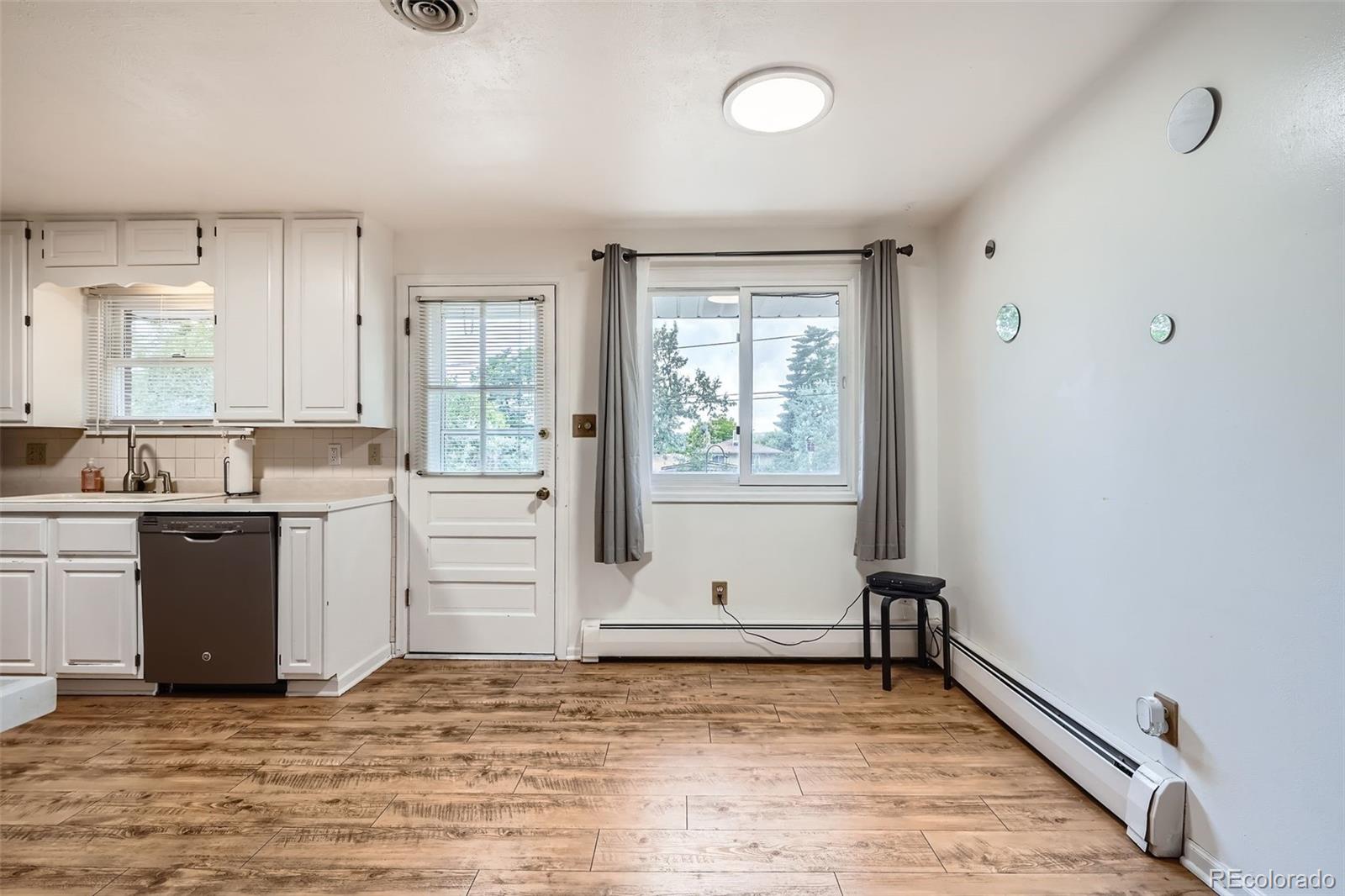 MLS Image #5 for 11290 w 77th drive,arvada, Colorado