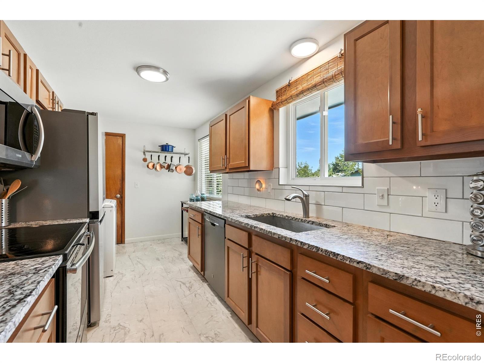 MLS Image #16 for 16  merideth lane,longmont, Colorado
