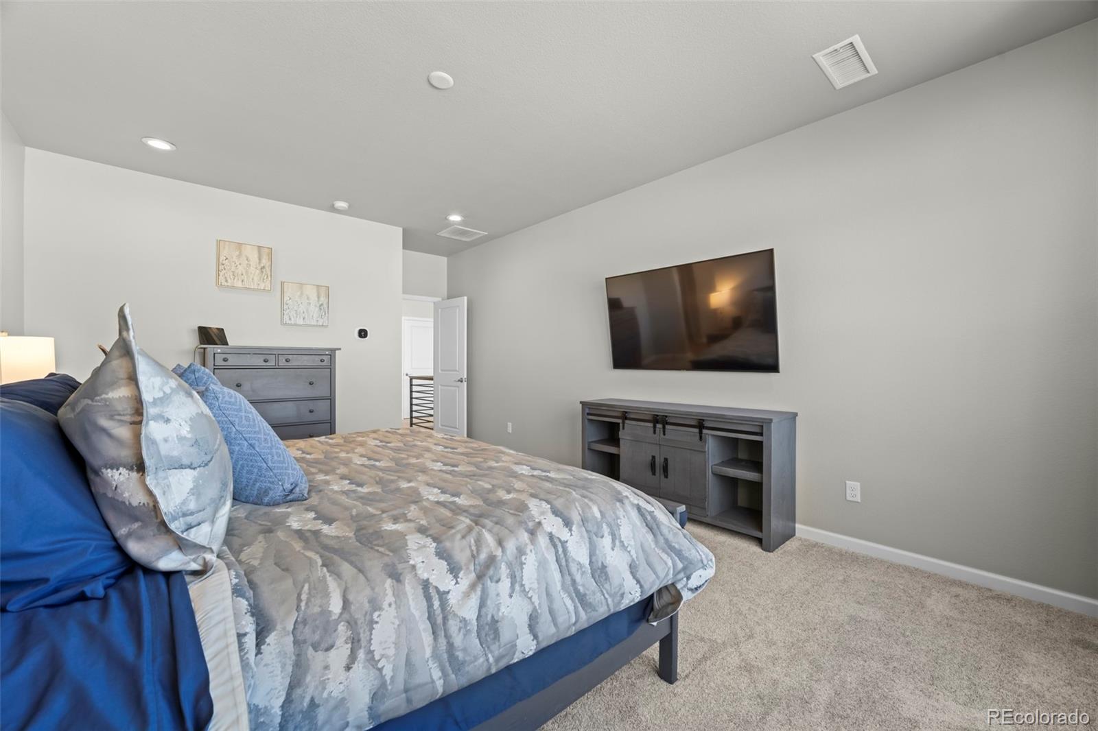 MLS Image #16 for 815  simmental loop,castle rock, Colorado