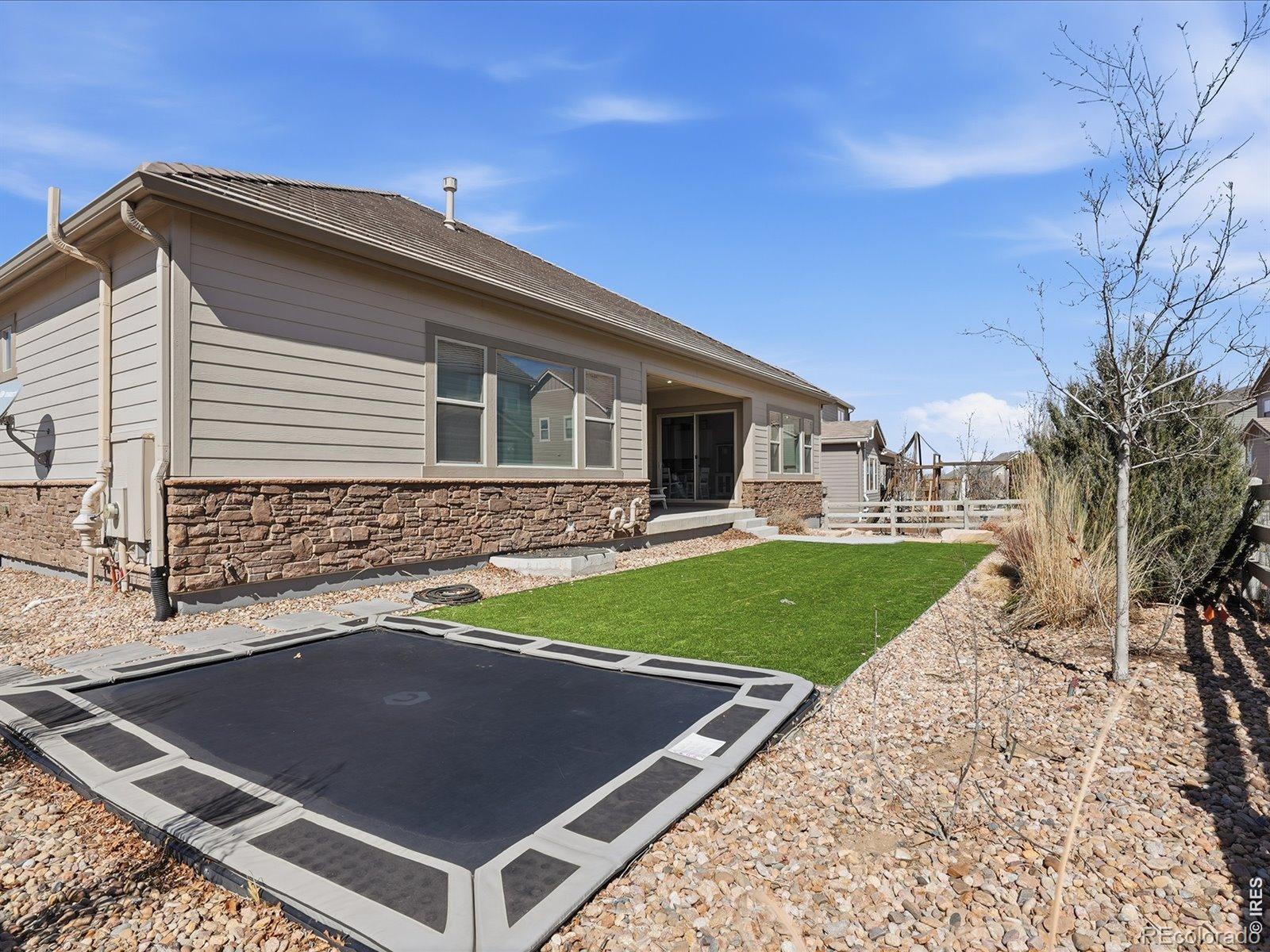 MLS Image #40 for 16058  humboldt peak drive,broomfield, Colorado