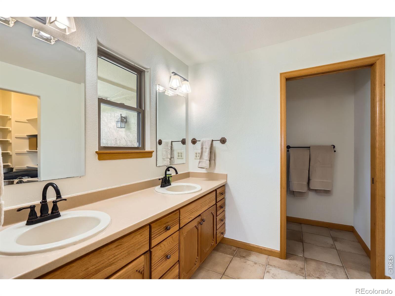 MLS Image #16 for 1720  chaparro circle,berthoud, Colorado