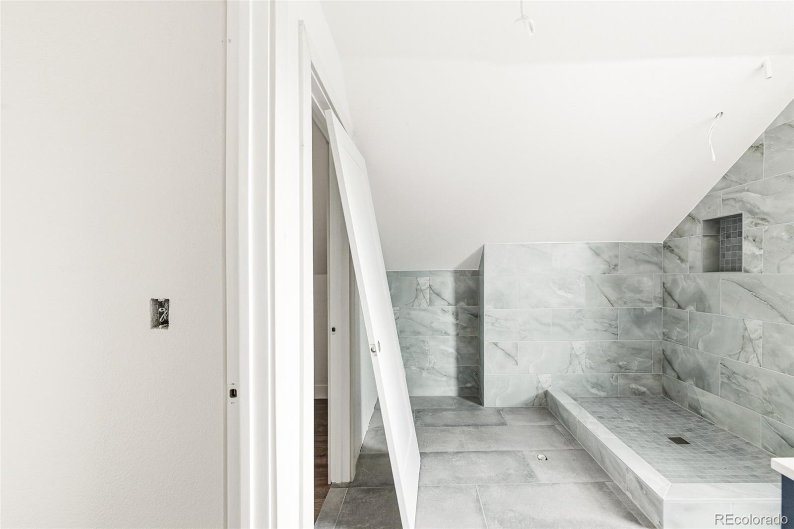 MLS Image #10 for 2714  java court,denver, Colorado