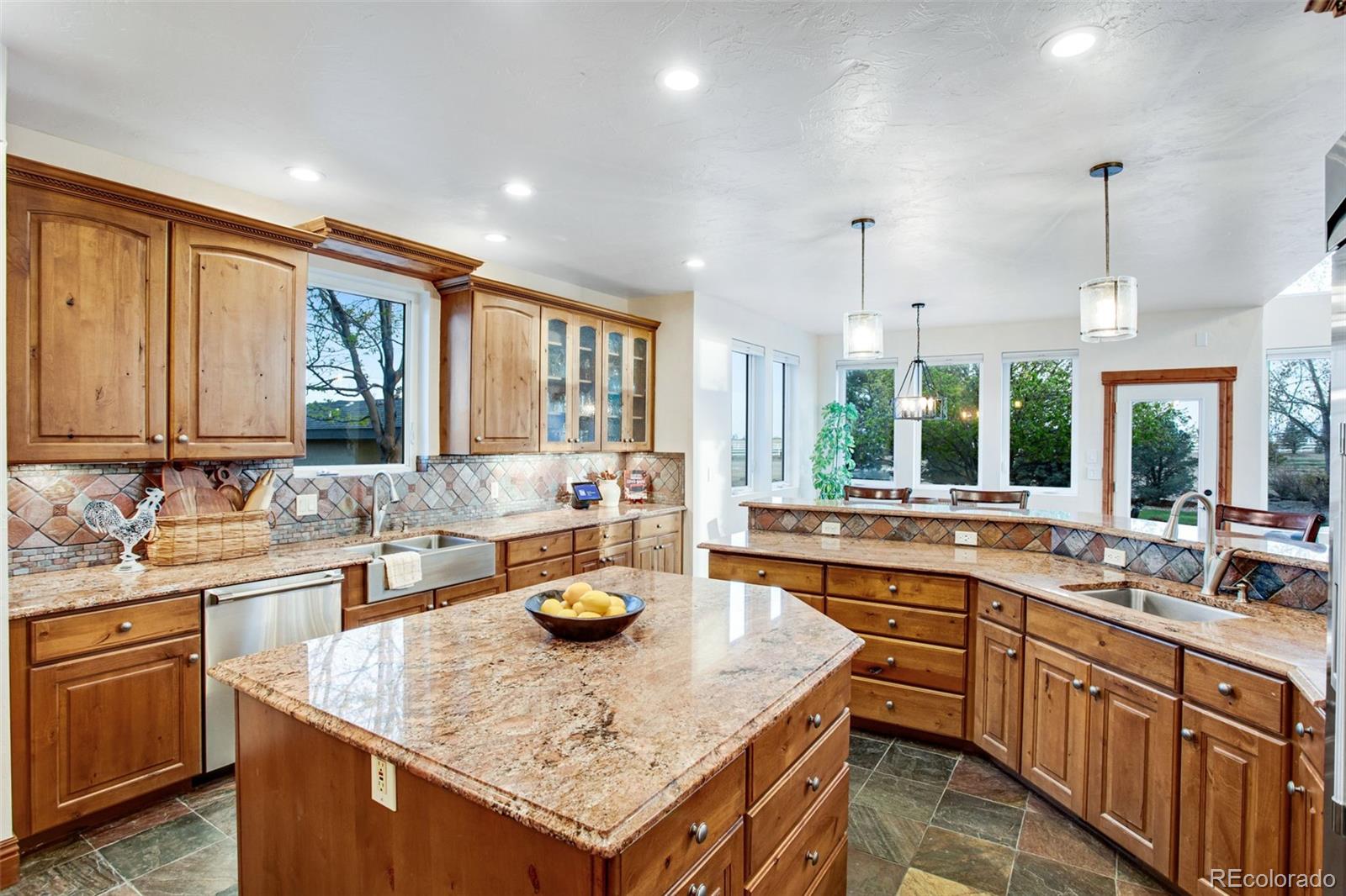MLS Image #18 for 559  dove lane,berthoud, Colorado