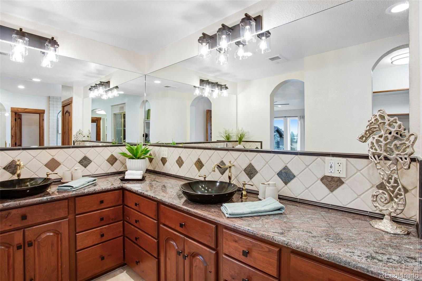 MLS Image #25 for 559  dove lane,berthoud, Colorado