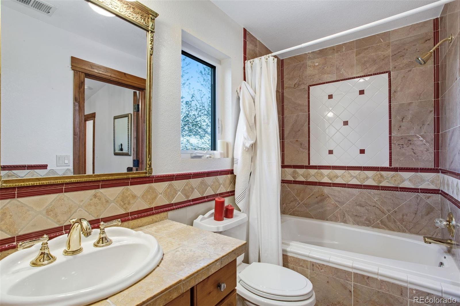 MLS Image #31 for 559  dove lane,berthoud, Colorado