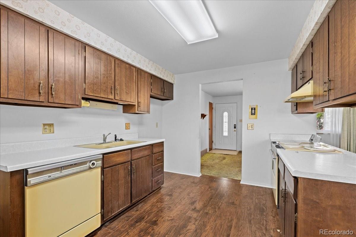 MLS Image #7 for 1070 s garland way,lakewood, Colorado