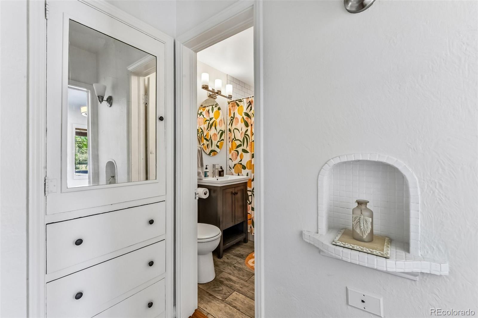 MLS Image #26 for 1825 s adams street,denver, Colorado