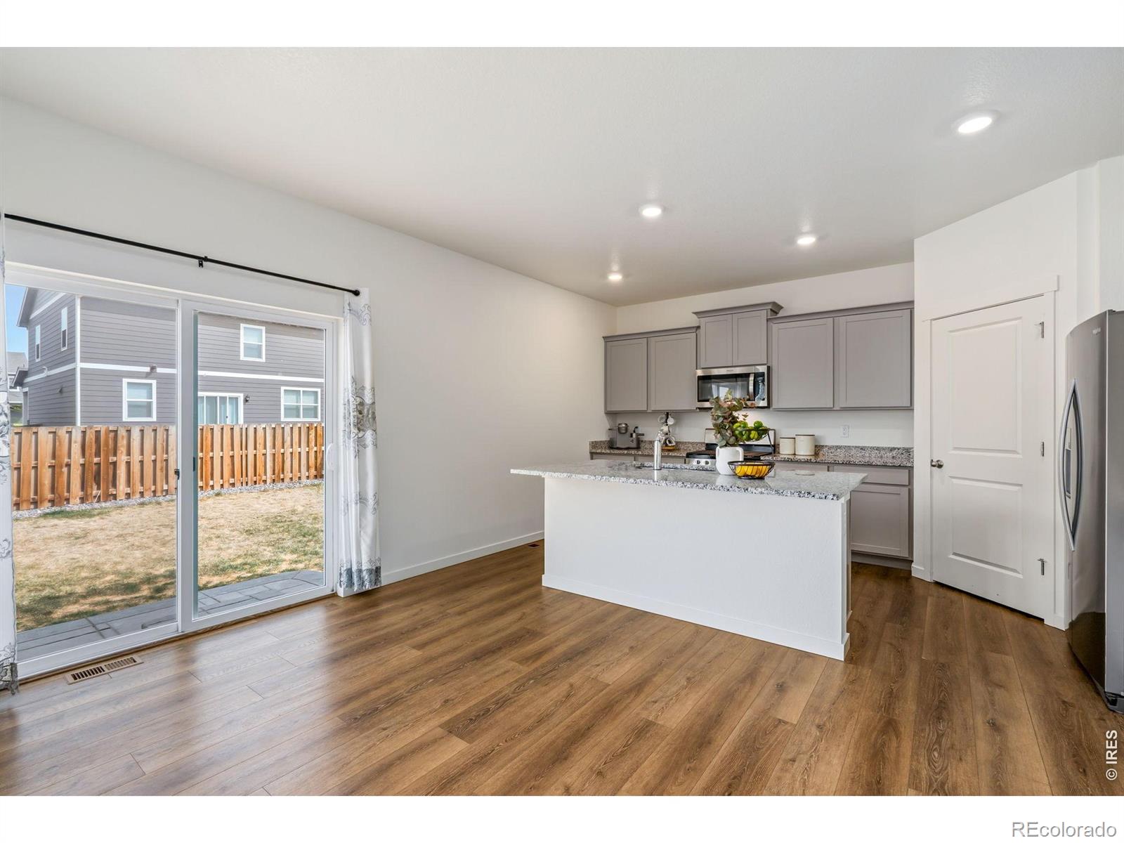 MLS Image #10 for 928  london way,severance, Colorado