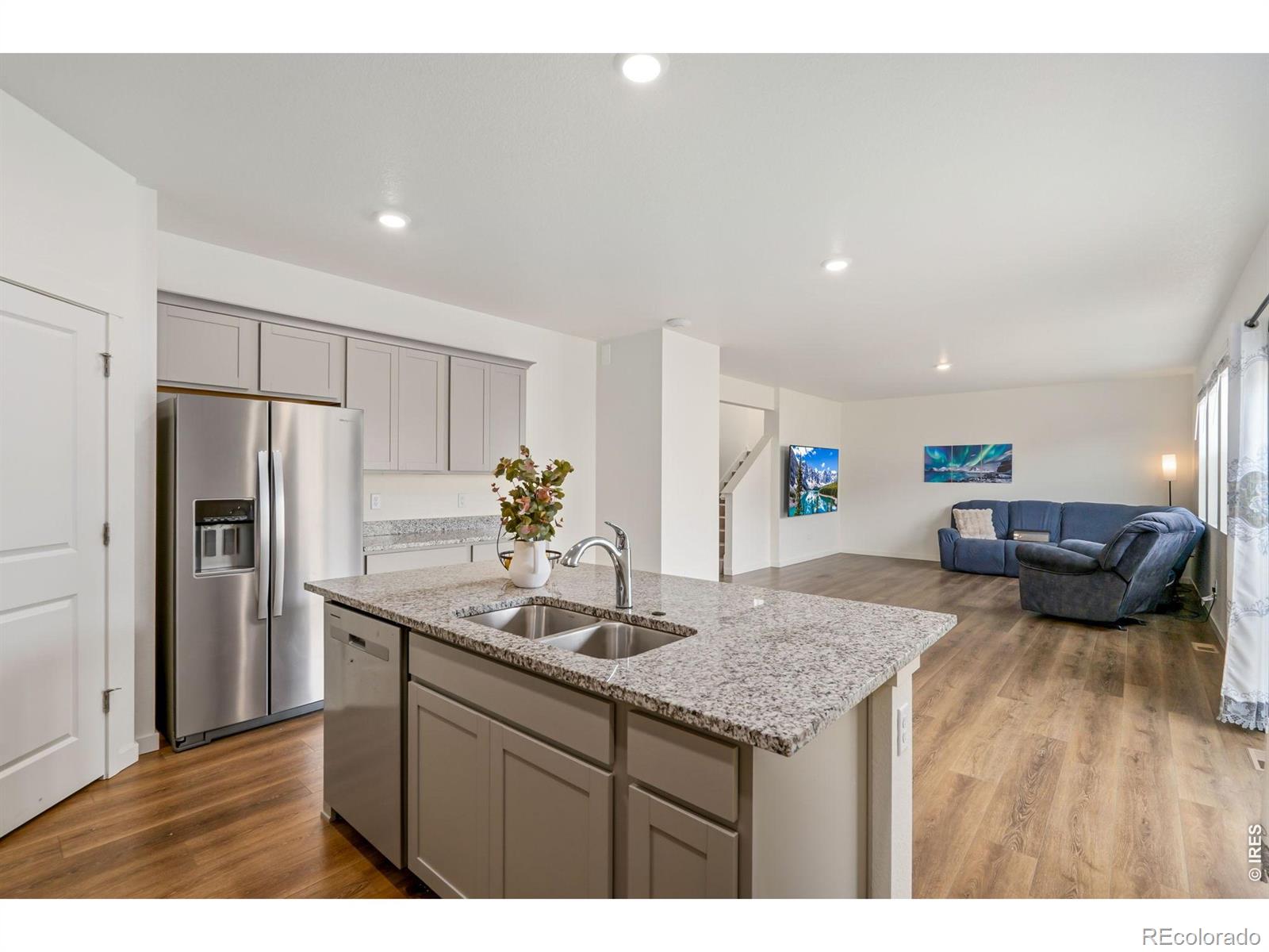 MLS Image #11 for 928  london way,severance, Colorado