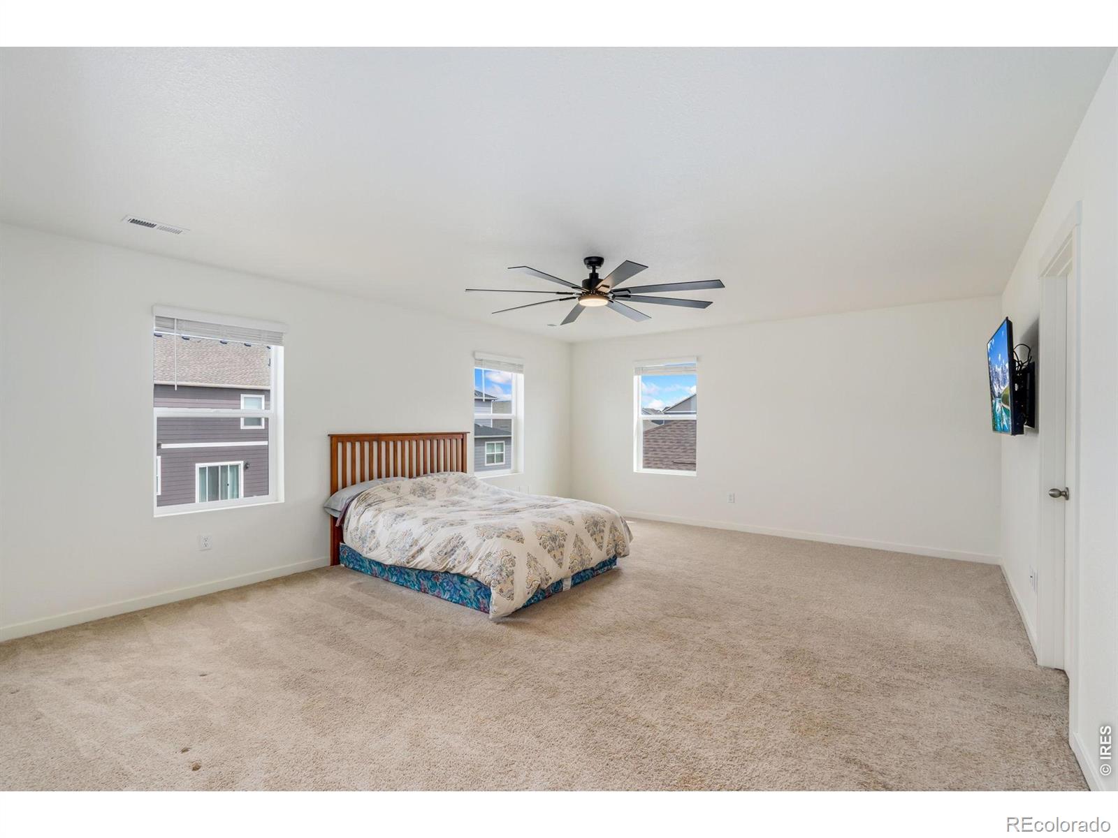 MLS Image #12 for 928  london way,severance, Colorado
