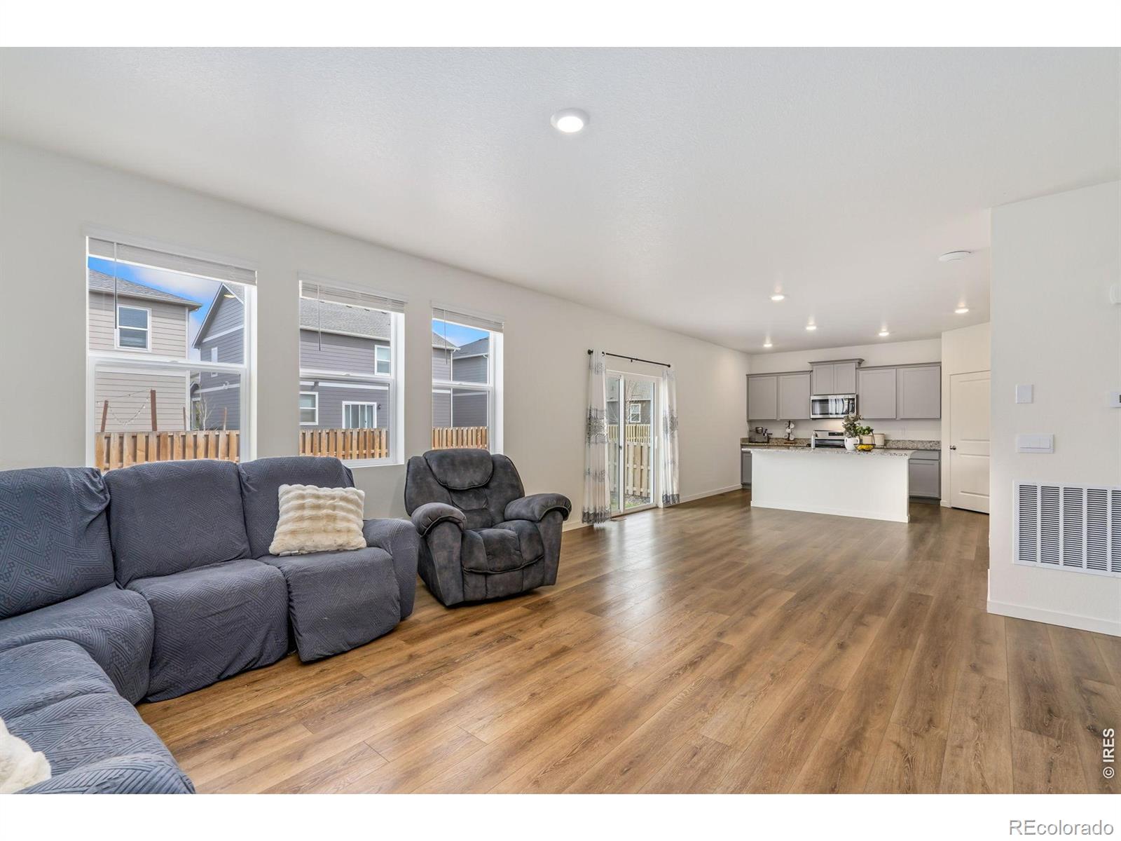 MLS Image #4 for 928  london way,severance, Colorado