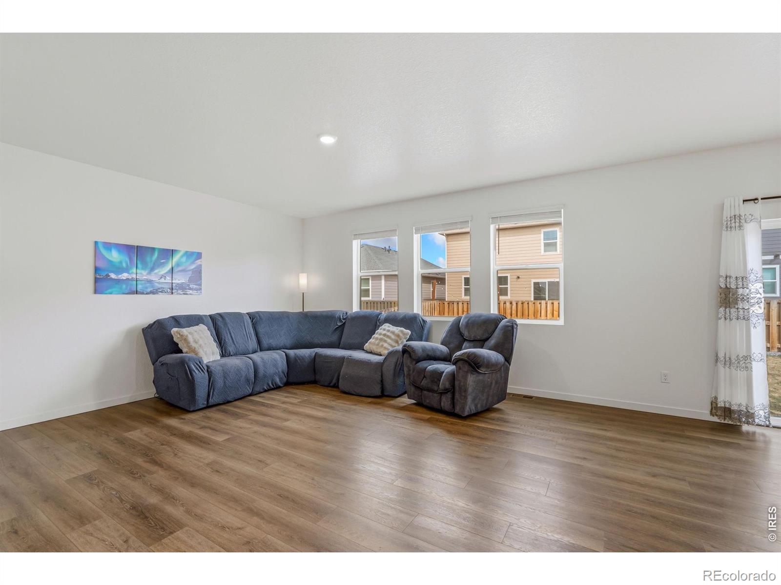 MLS Image #5 for 928  london way,severance, Colorado