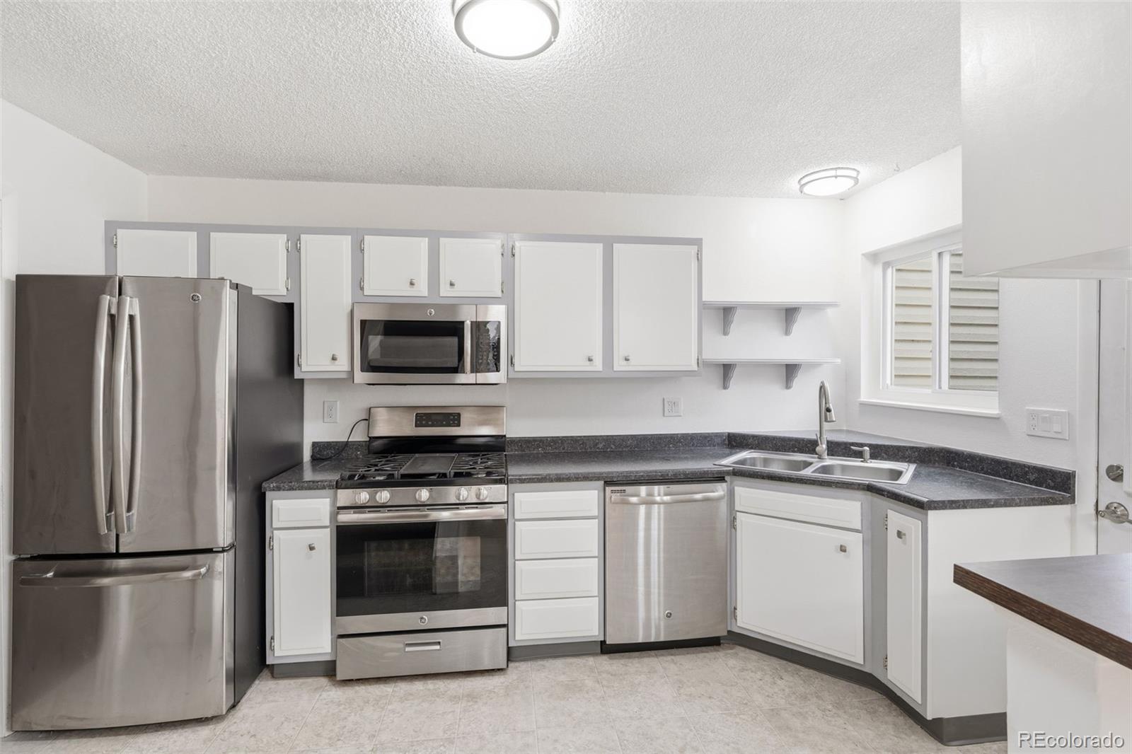 MLS Image #11 for 1719 s lee street,lakewood, Colorado