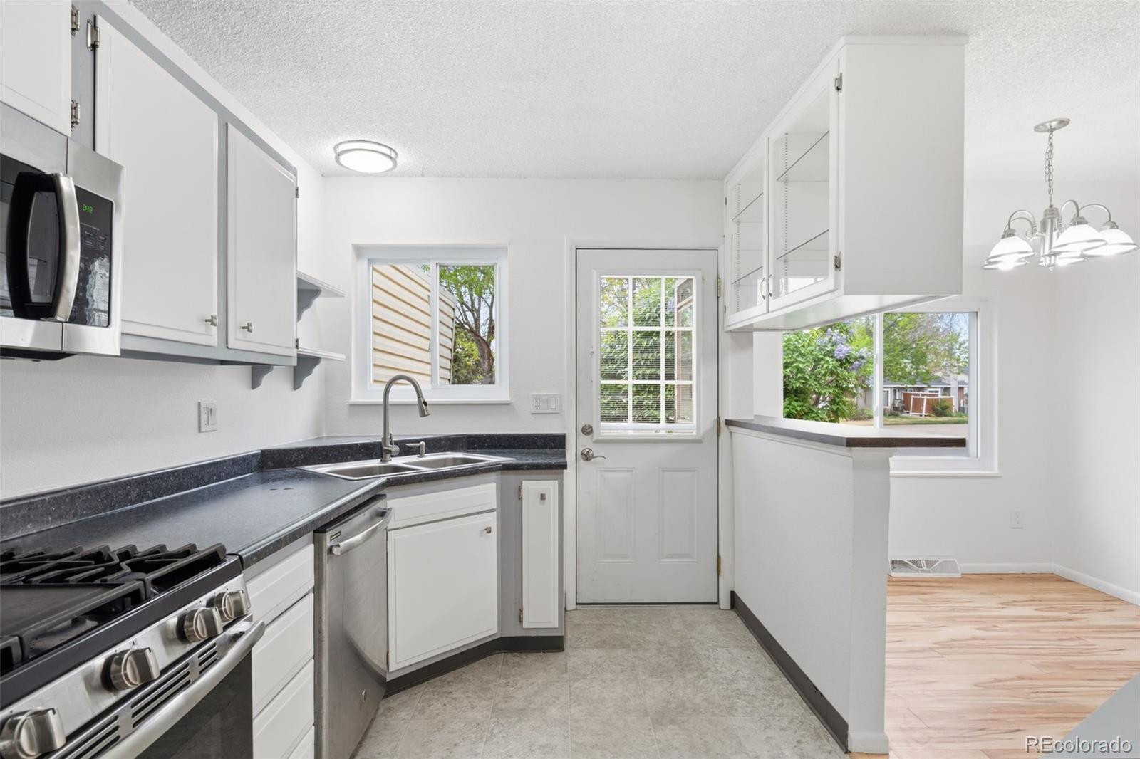 MLS Image #12 for 1719 s lee street,lakewood, Colorado
