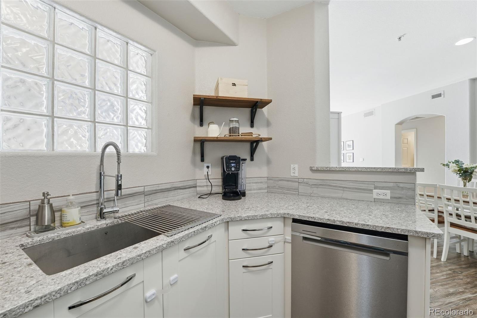 MLS Image #14 for 1672 w canal circle 411,littleton, Colorado