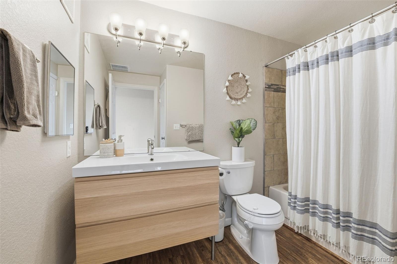 MLS Image #35 for 1672 w canal circle 411,littleton, Colorado