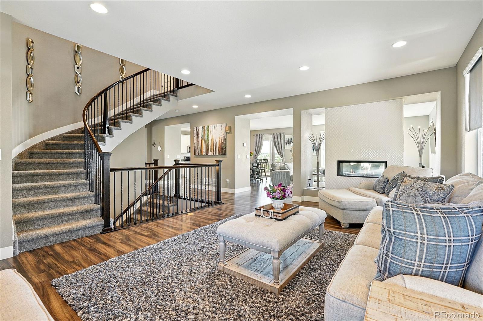 MLS Image #3 for 7949 s elk way,aurora, Colorado