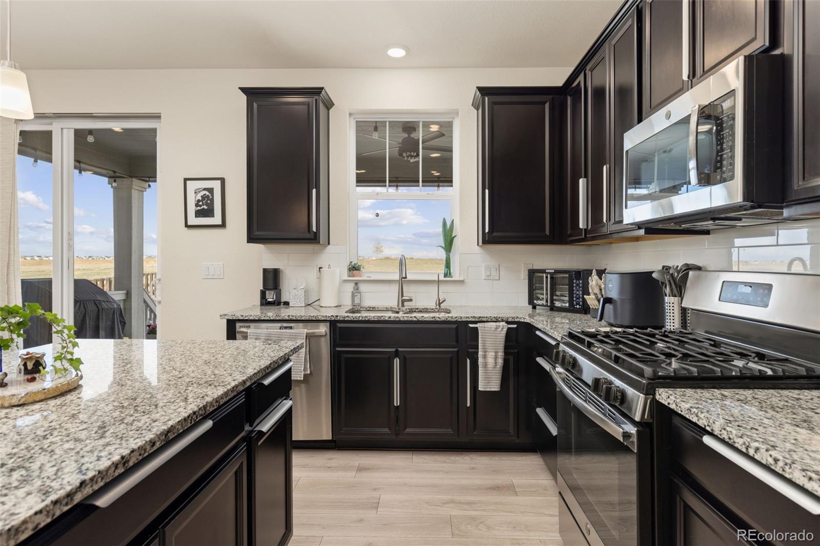 MLS Image #14 for 322 n patsburg street,aurora, Colorado