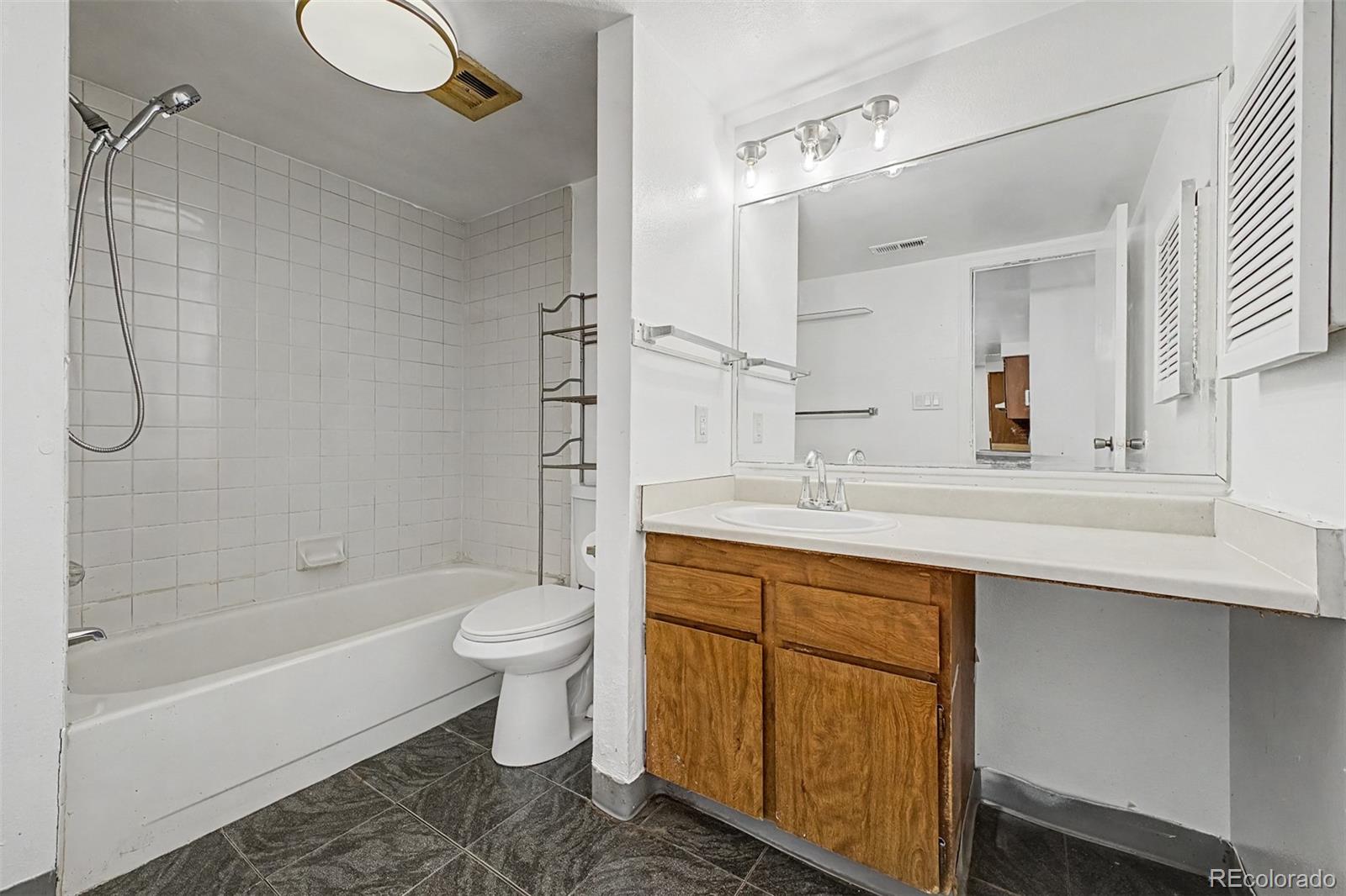 MLS Image #9 for 2929 w floyd avenue,denver, Colorado