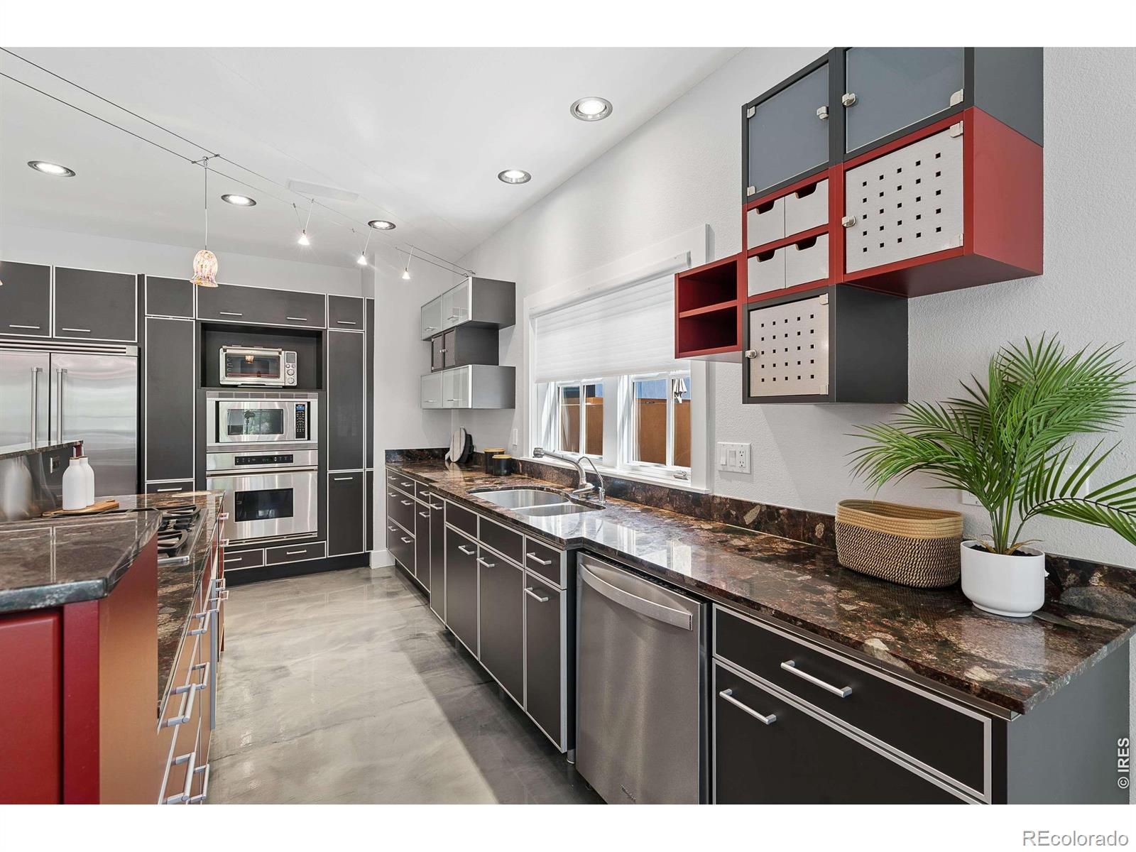 MLS Image #13 for 821  incorrigible circle,longmont, Colorado