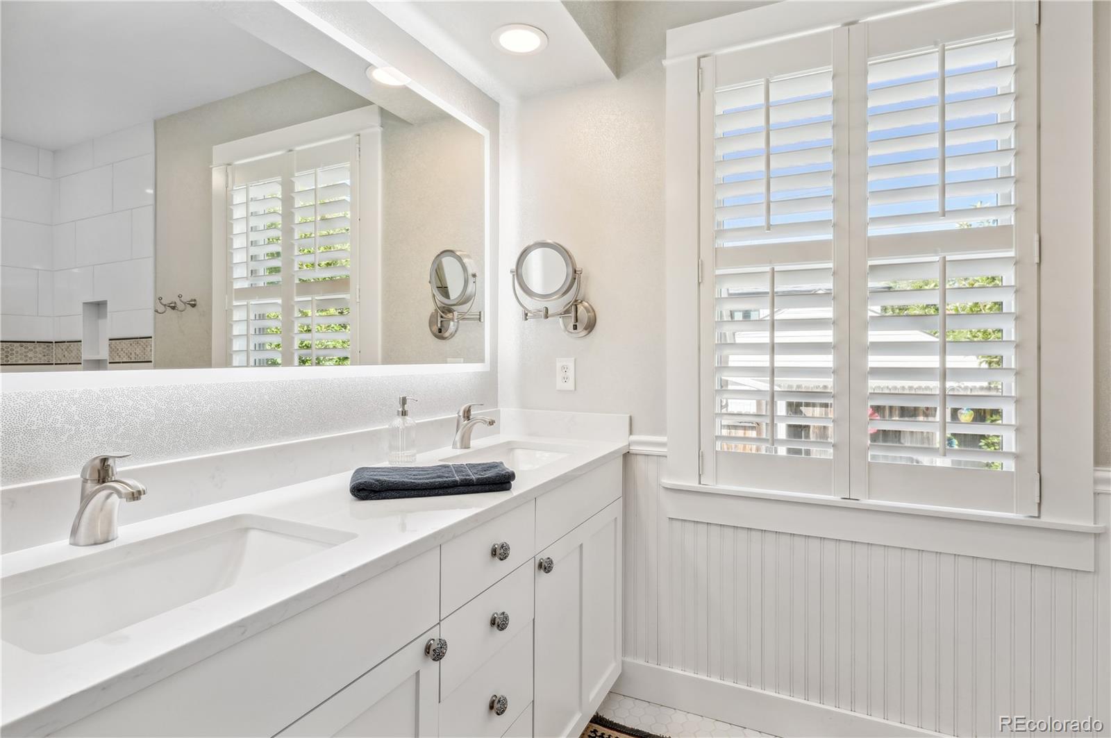 MLS Image #11 for 329 s williams street,denver, Colorado