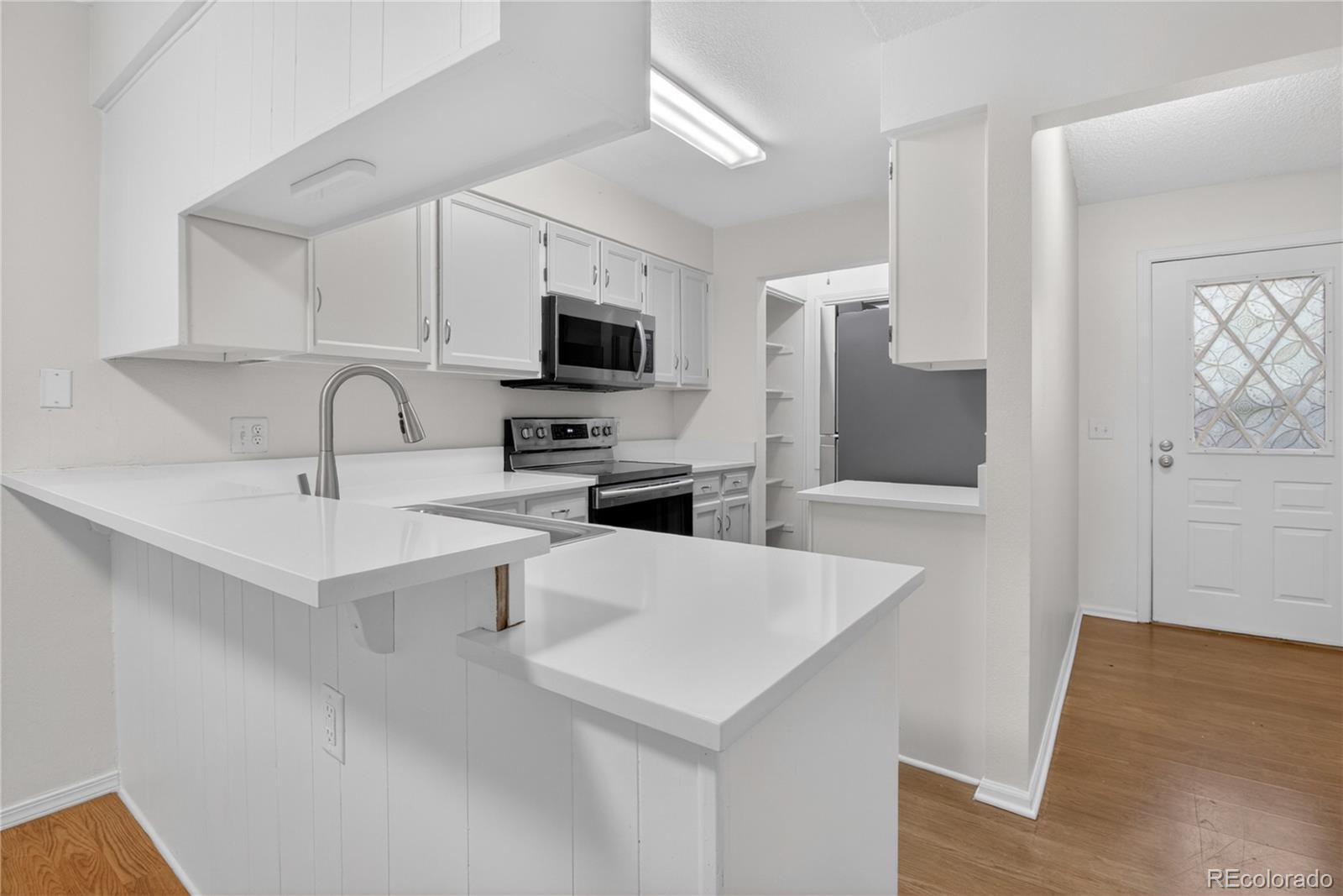 MLS Image #4 for 3209 s estes street,lakewood, Colorado