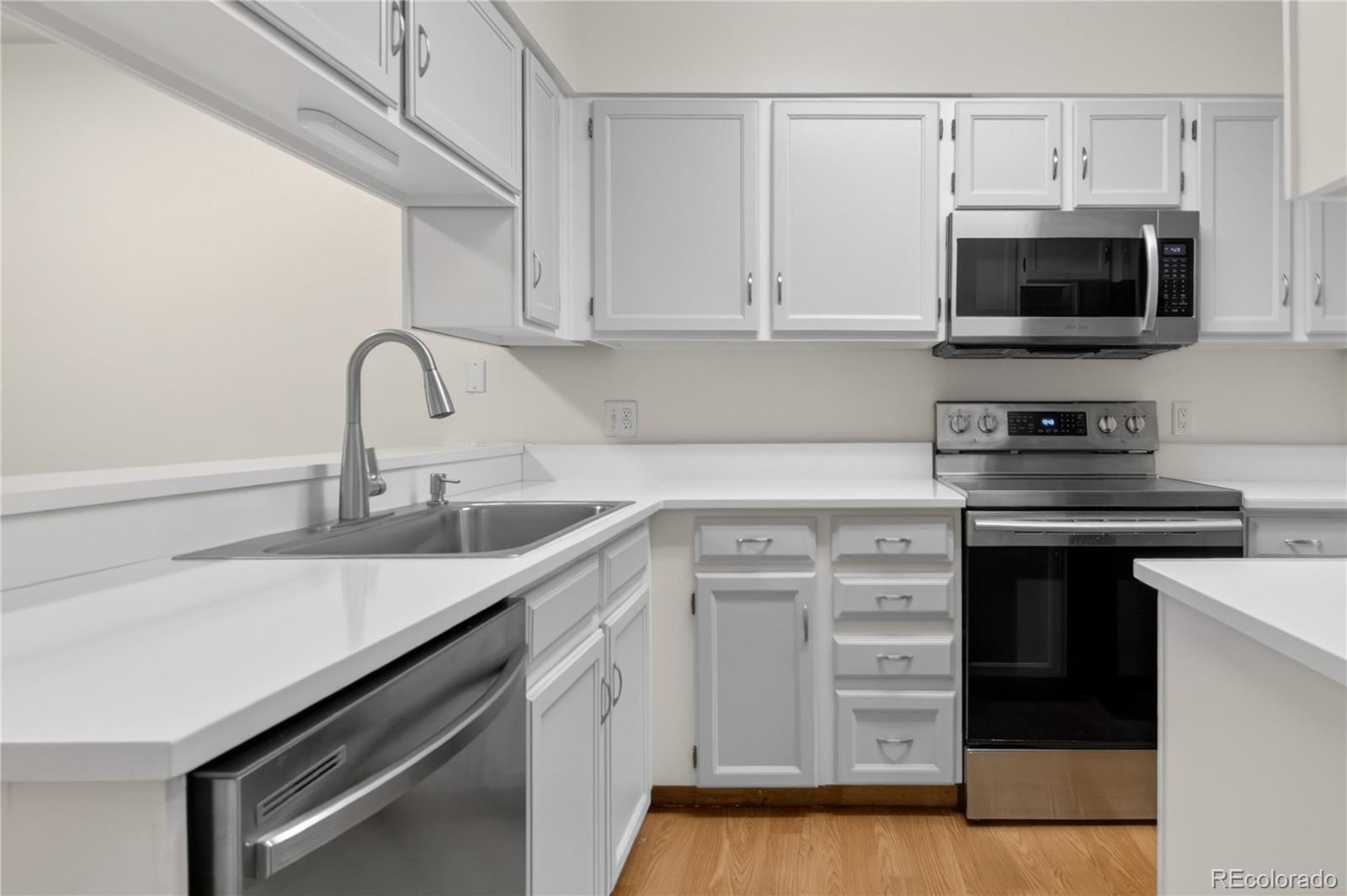 MLS Image #7 for 3209 s estes street,lakewood, Colorado