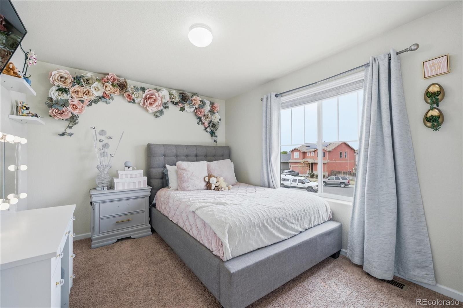 MLS Image #13 for 9598  dahlia lane ,thornton, Colorado