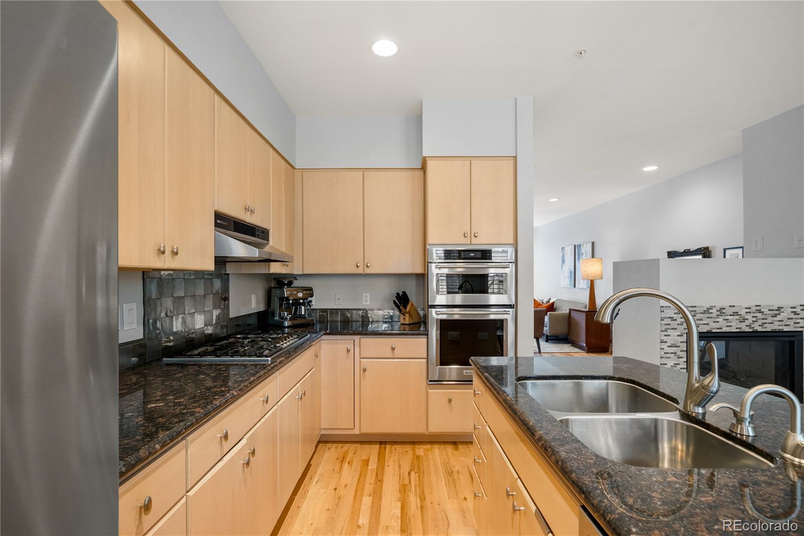 MLS Image #9 for 6 s monroe street,denver, Colorado