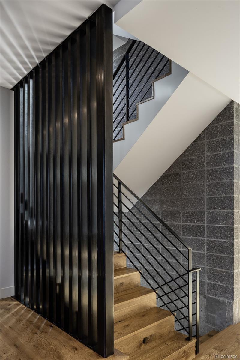 MLS Image #18 for 3011  lawrence street,denver, Colorado