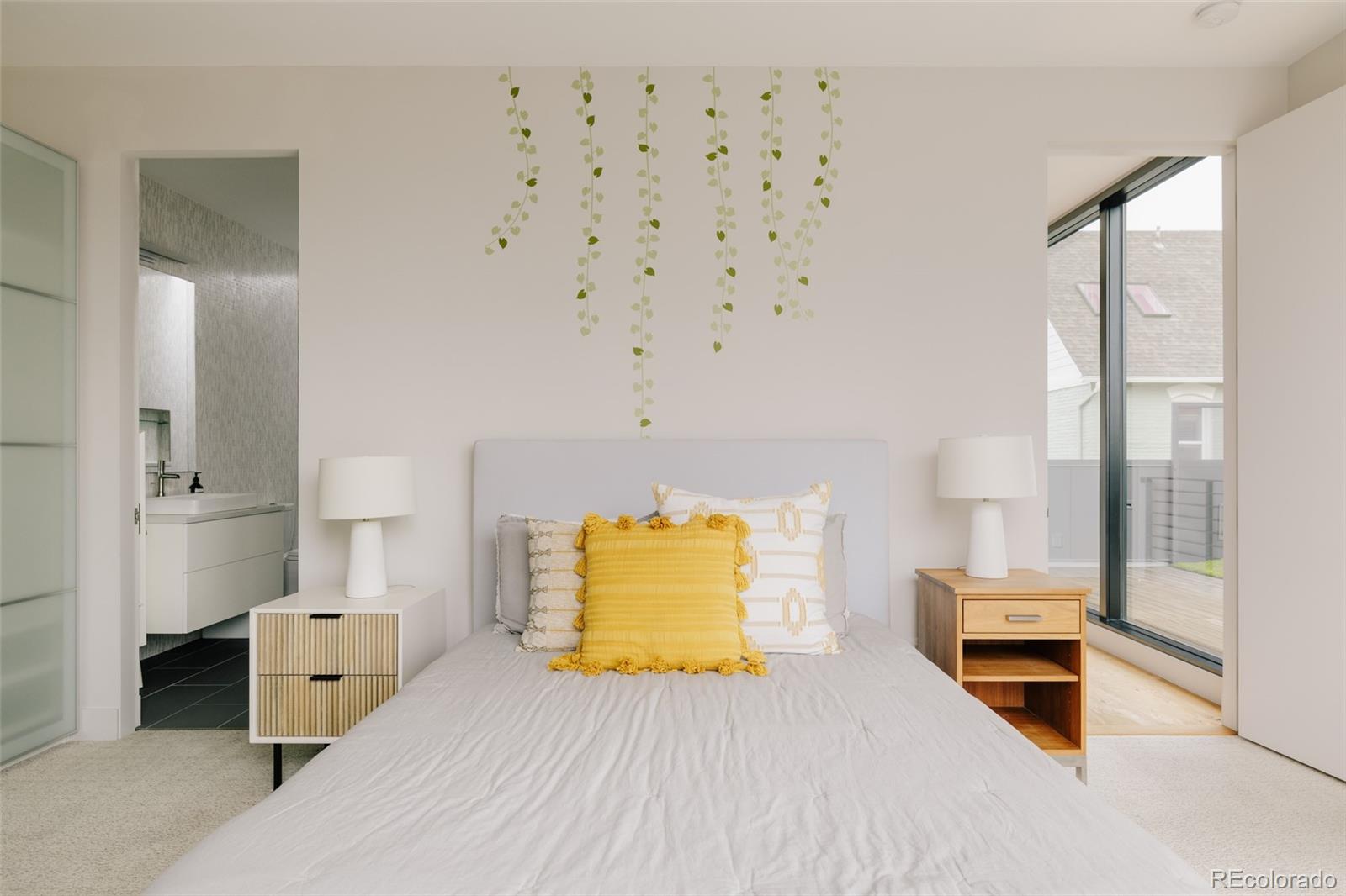 MLS Image #27 for 3011  lawrence street,denver, Colorado
