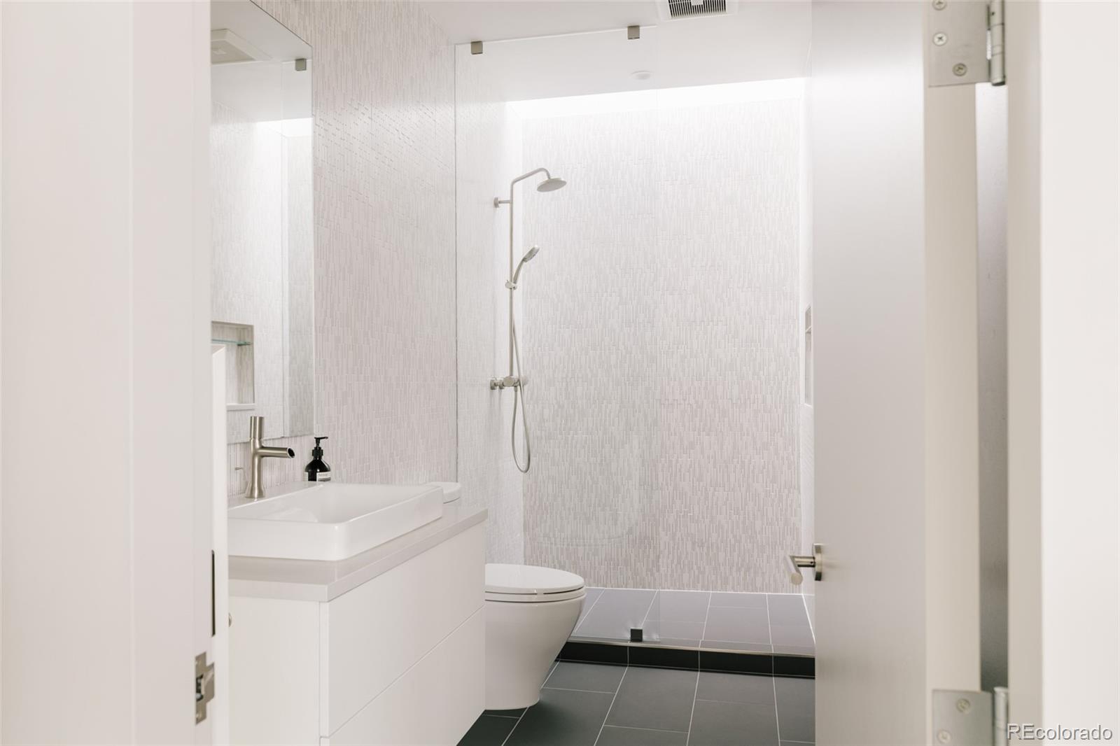 MLS Image #28 for 3011  lawrence street,denver, Colorado