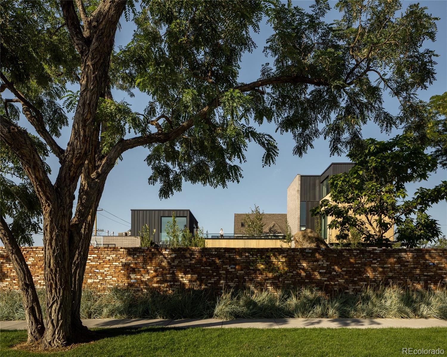 MLS Image #6 for 3011  lawrence street,denver, Colorado