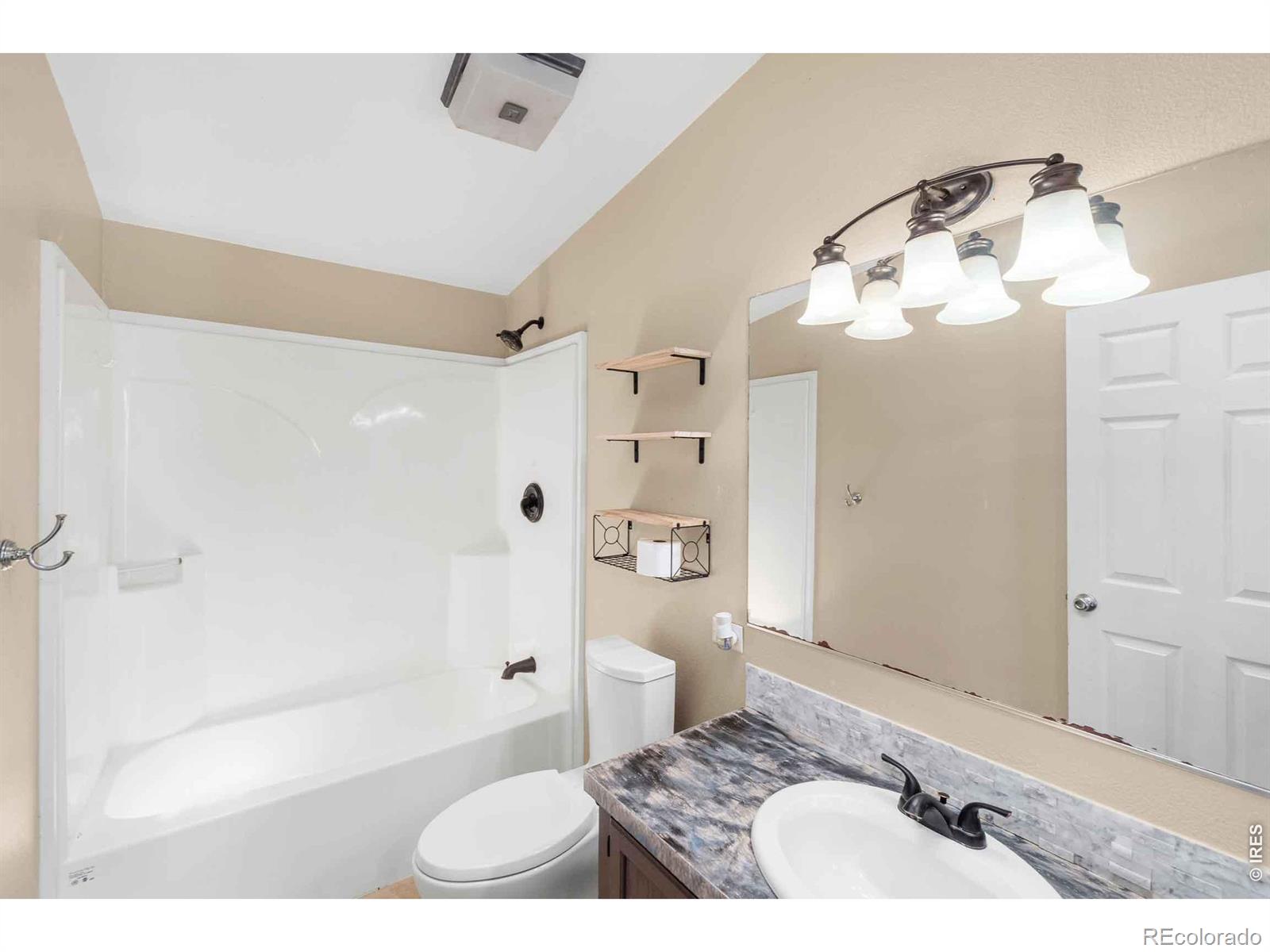 MLS Image #18 for 39236  boulevard ,eaton, Colorado