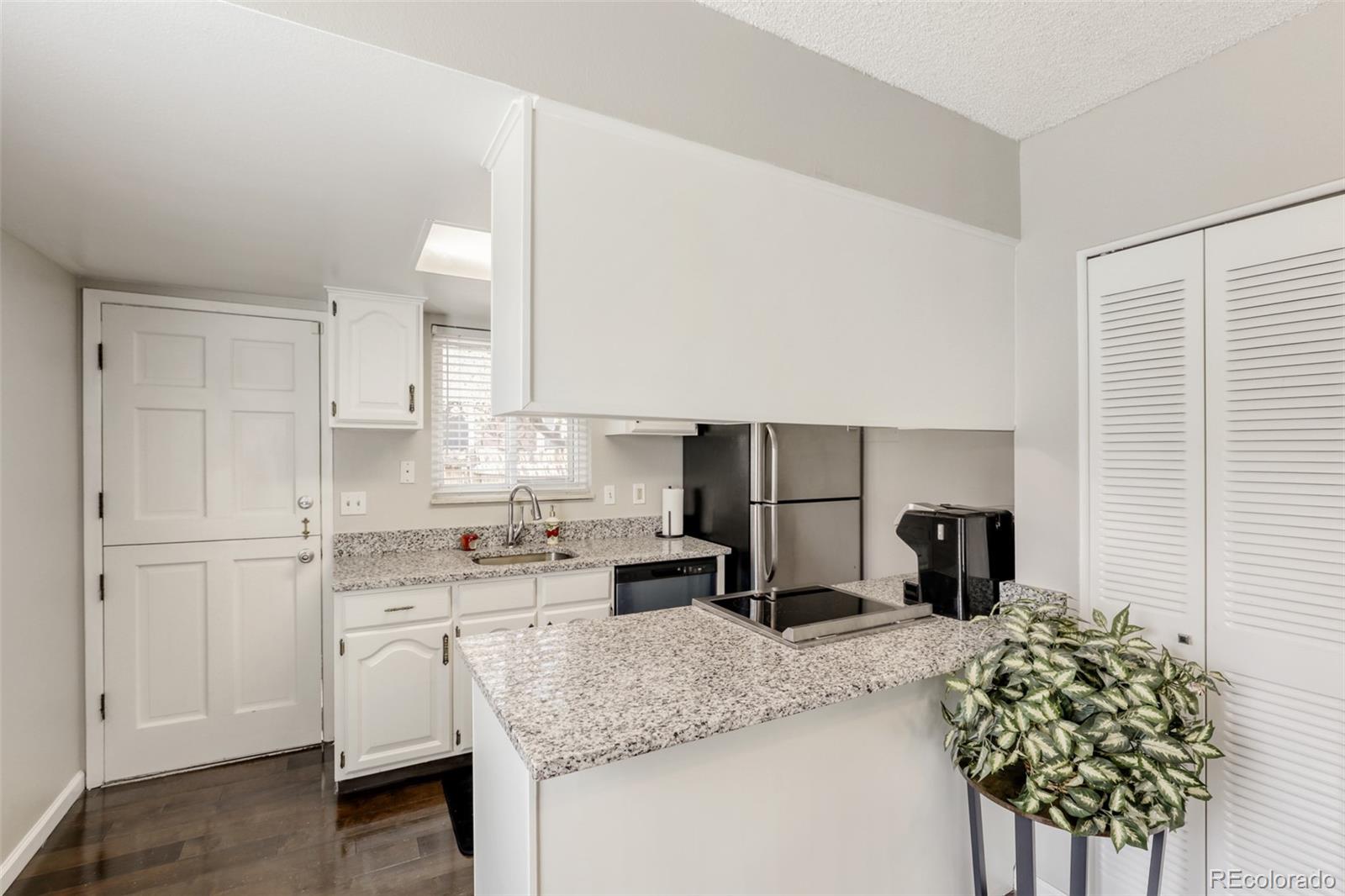 MLS Image #15 for 9901 e evans avenue,aurora, Colorado