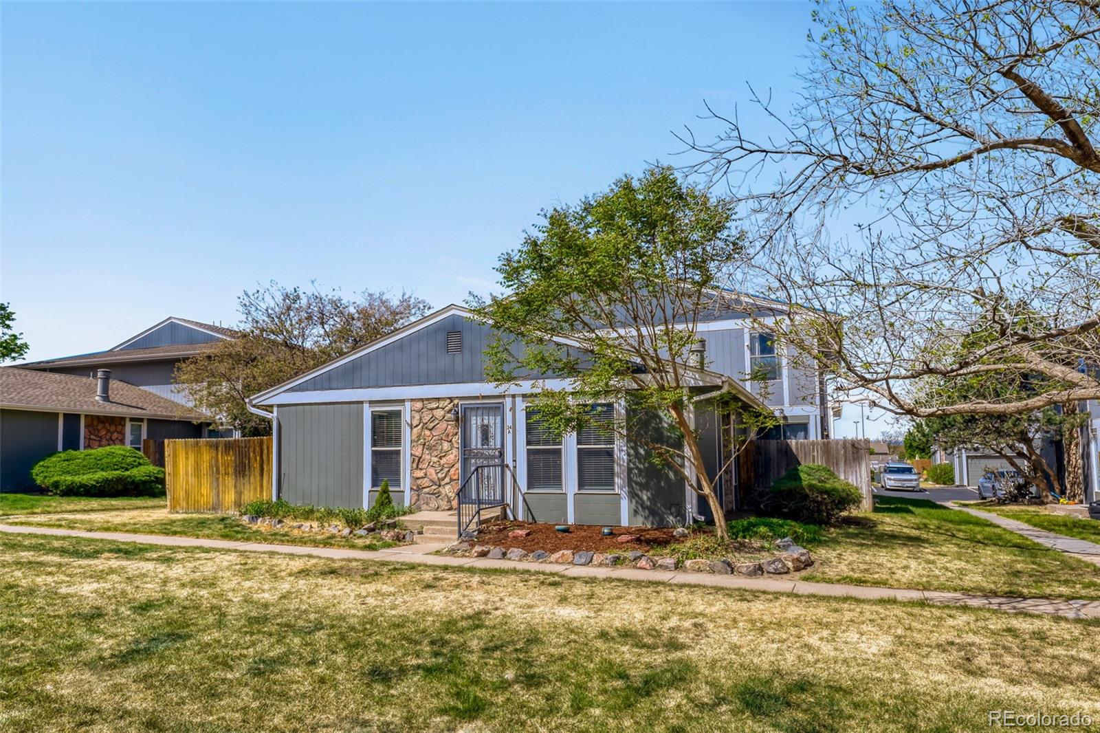 MLS Image #3 for 9901 e evans avenue,aurora, Colorado